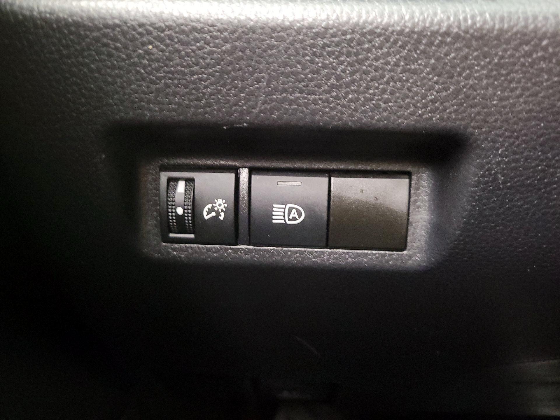 Thumbnail: 2024 Toyota RAV4 - 13