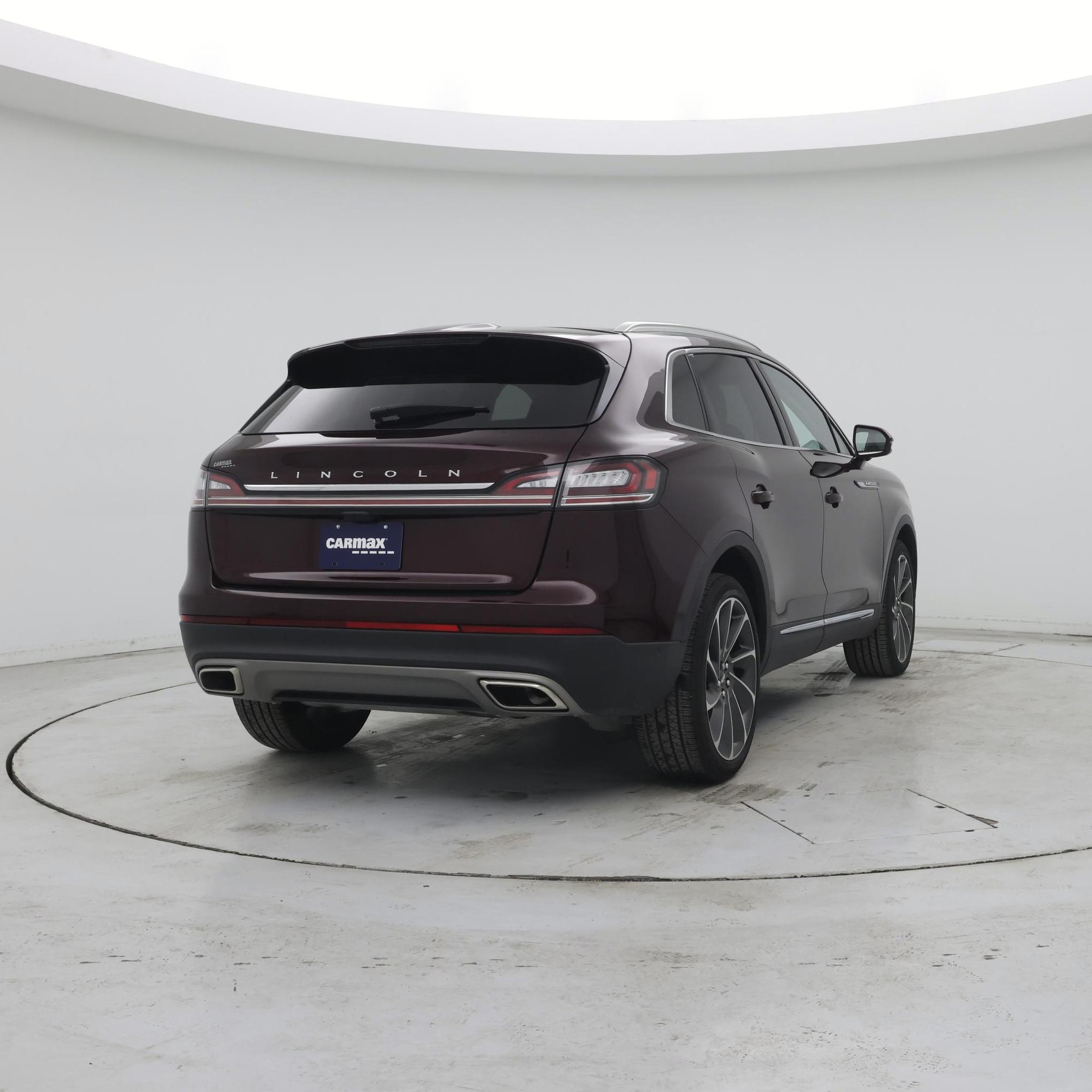 Thumbnail: 2023 Lincoln Nautilus - 8