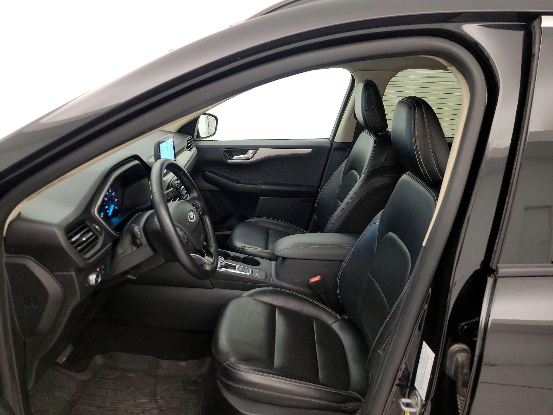 Thumbnail: 2020 Ford Escape - 11