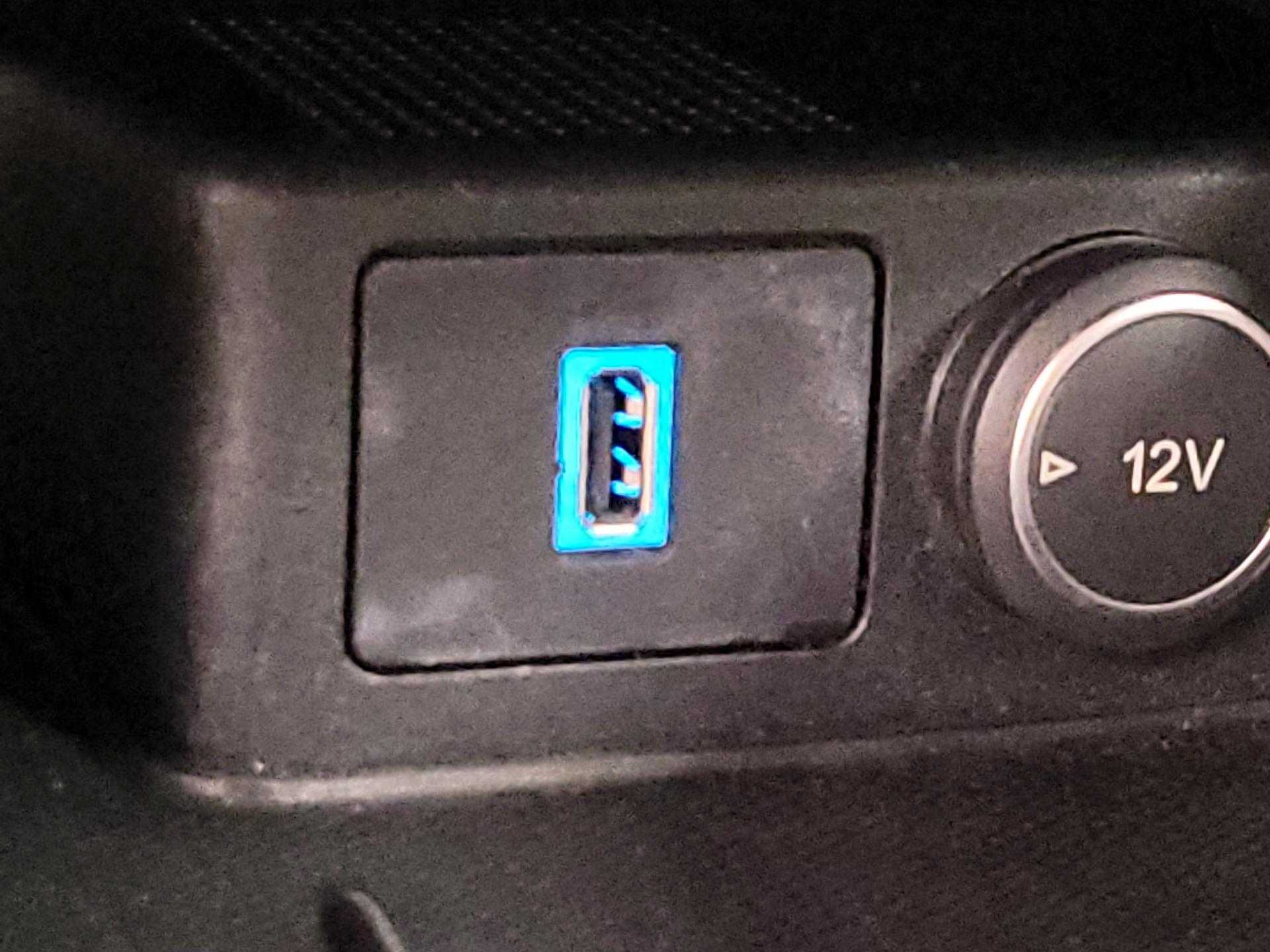 Thumbnail: 2020 Ford Escape - 18