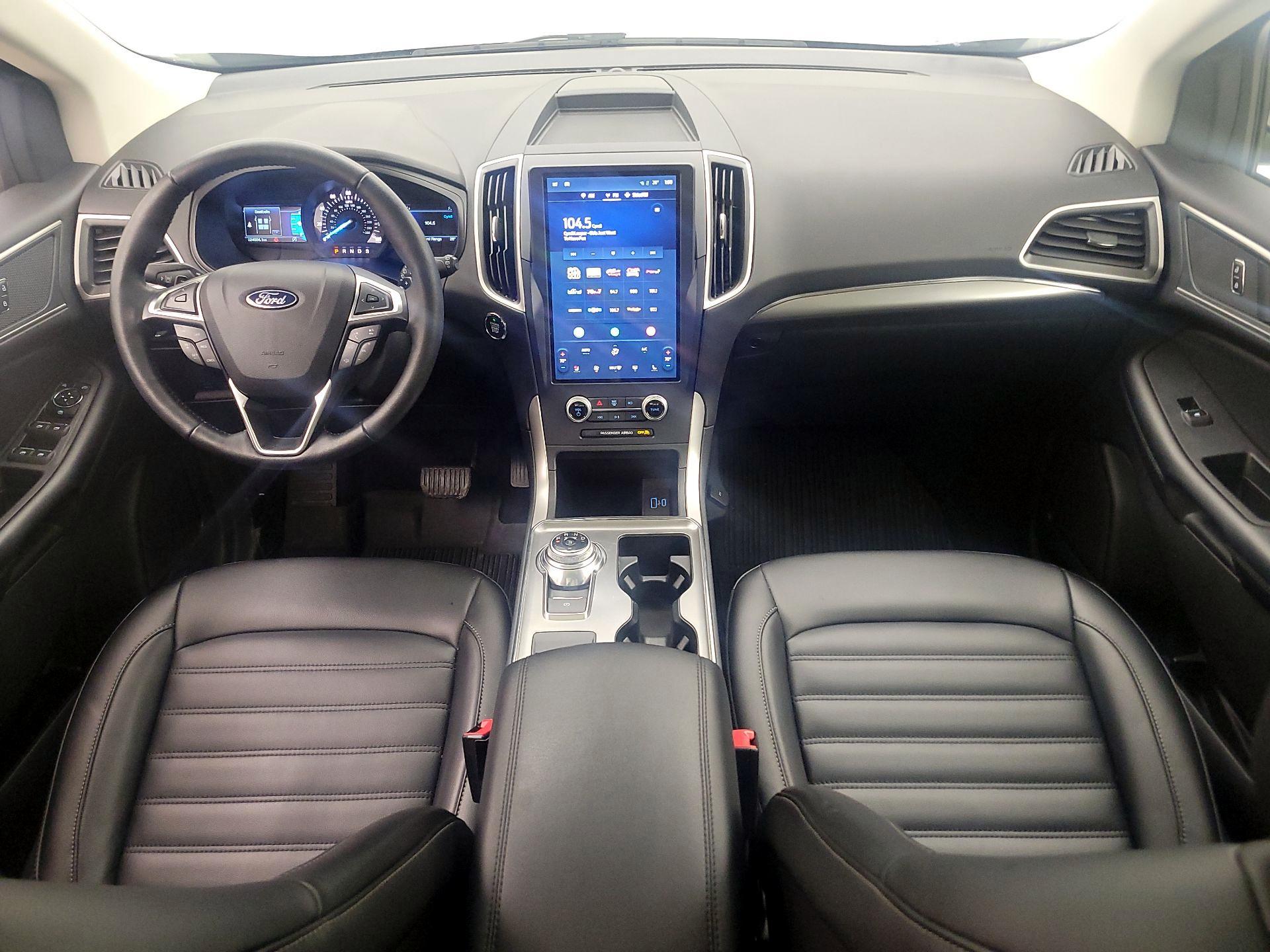 Thumbnail: 2022 Ford Edge - 9