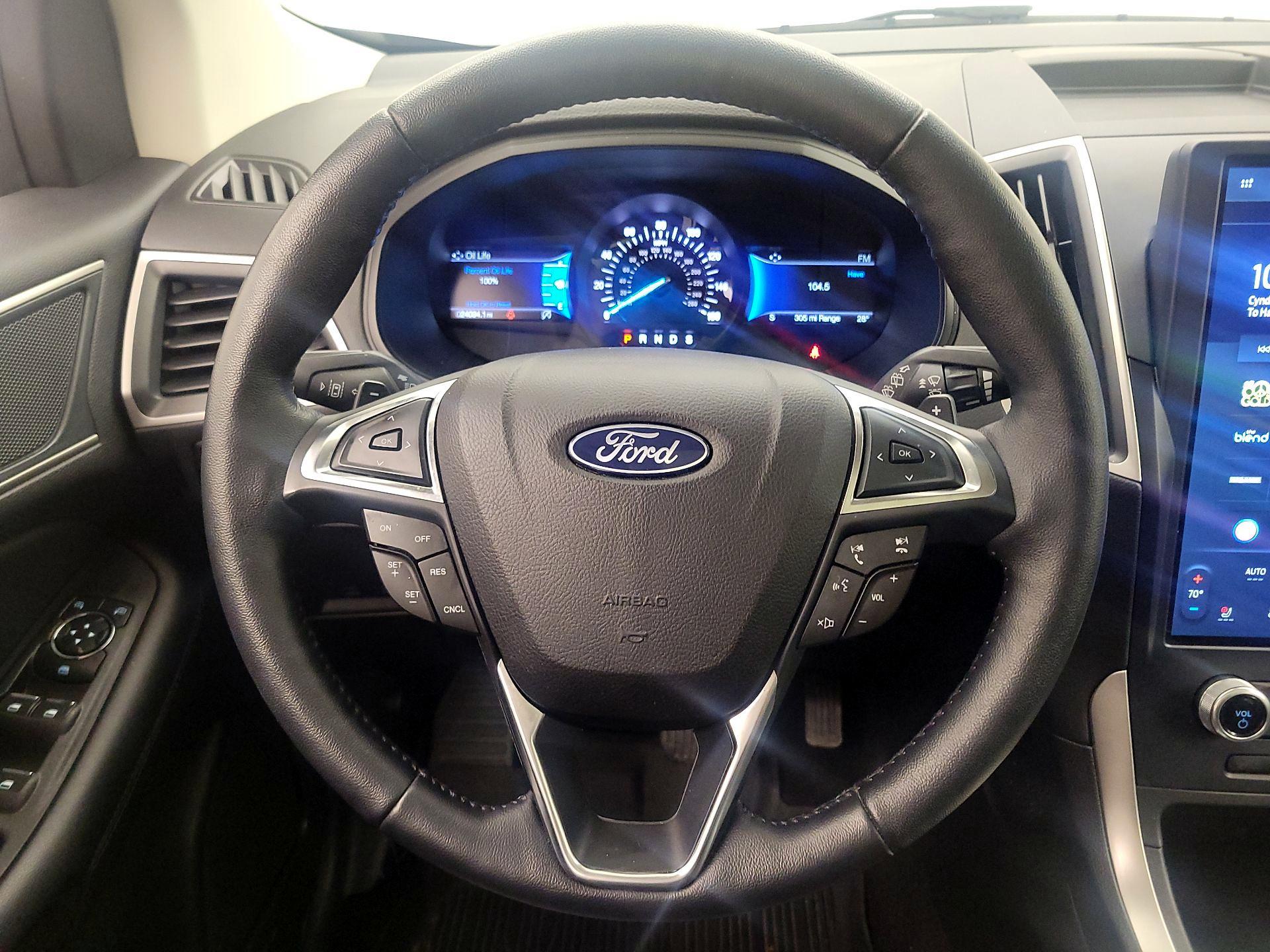 Thumbnail: 2022 Ford Edge - 10