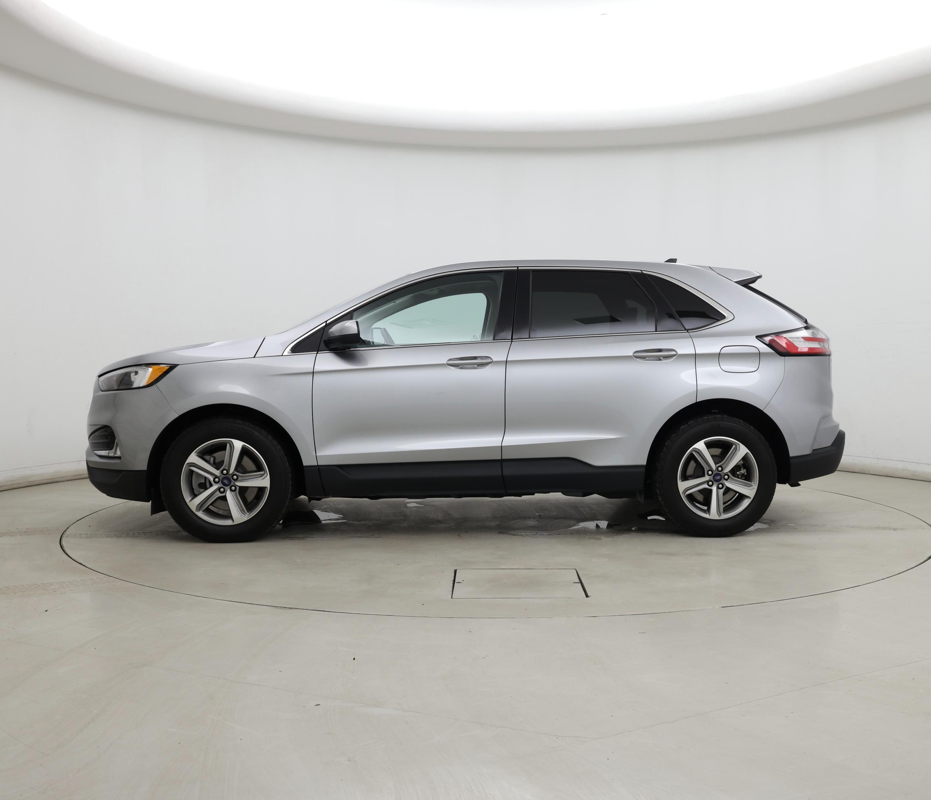 Thumbnail: 2022 Ford Edge - 3