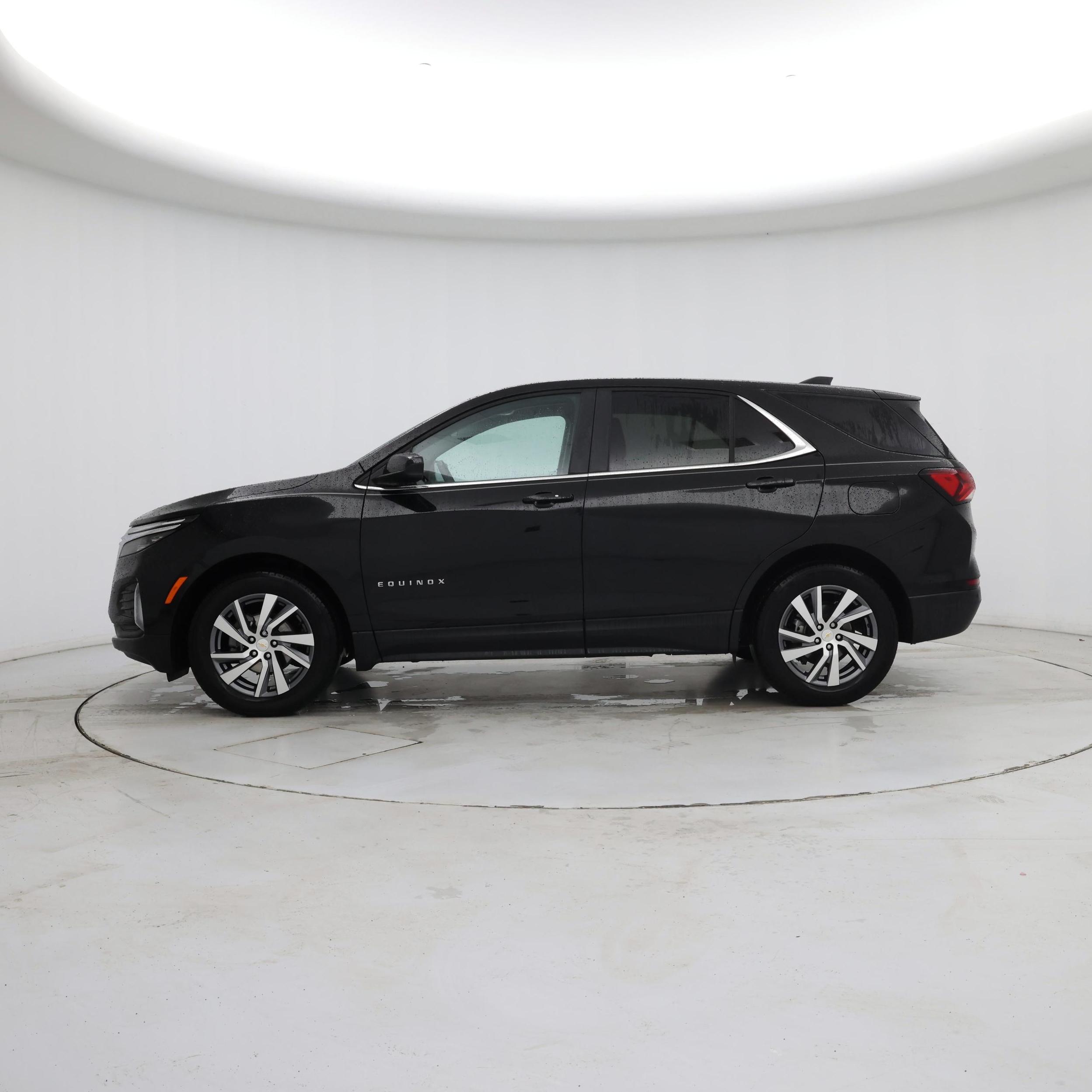 Thumbnail: 2024 Chevrolet Equinox - 3