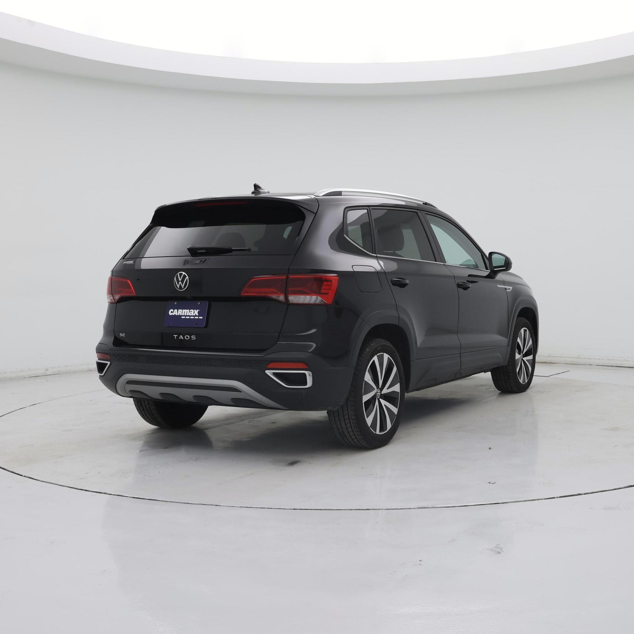 Thumbnail: 2024 Volkswagen Taos - 8