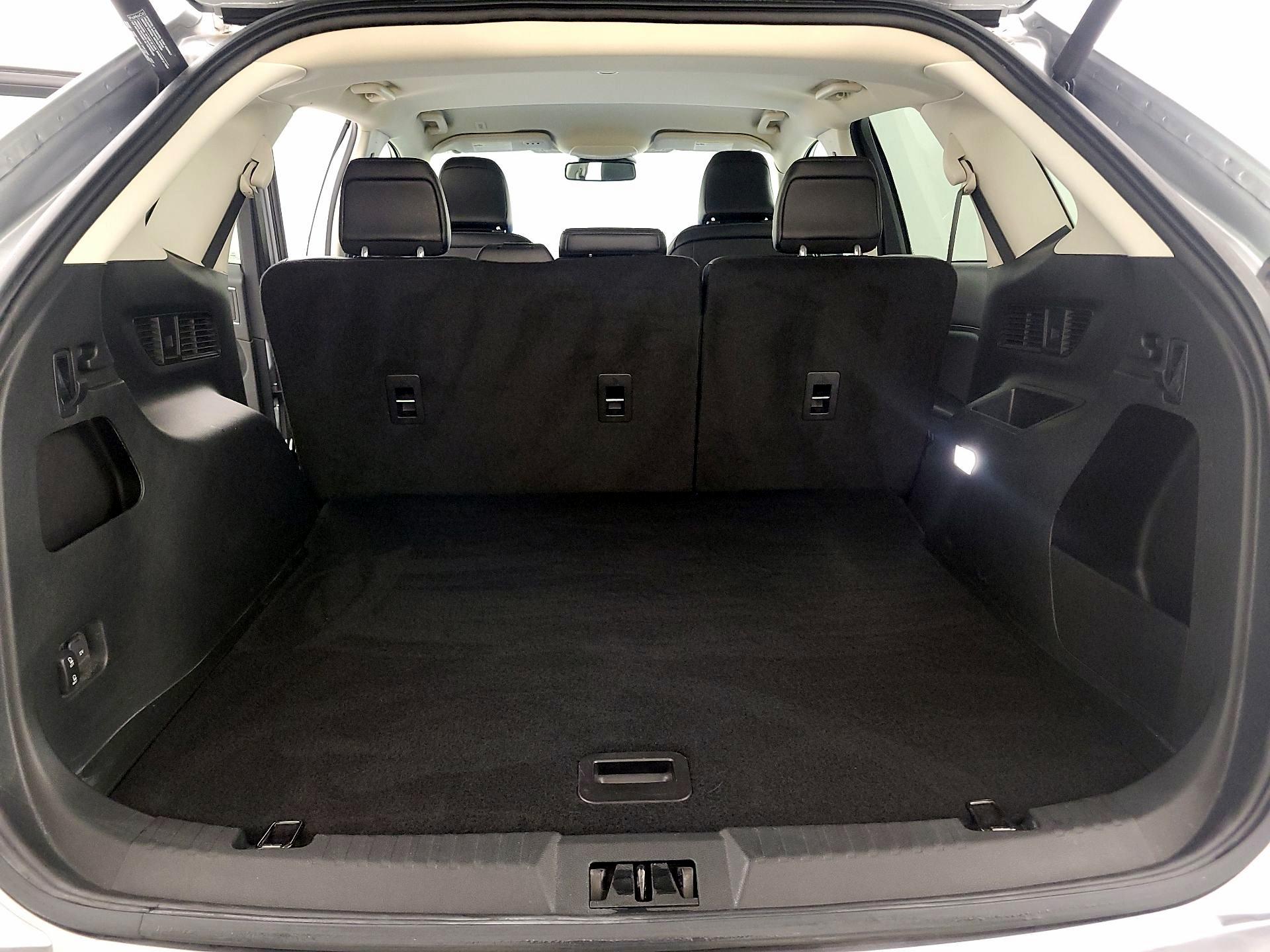 Thumbnail: 2022 Ford Edge - 20