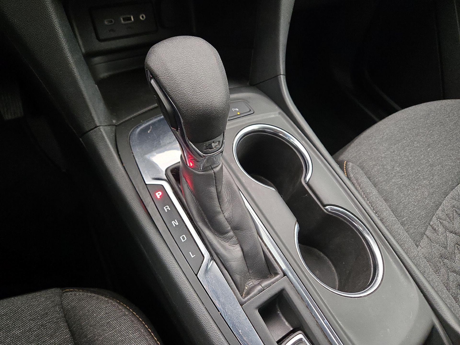 Thumbnail: 2022 Chevrolet Equinox - 17