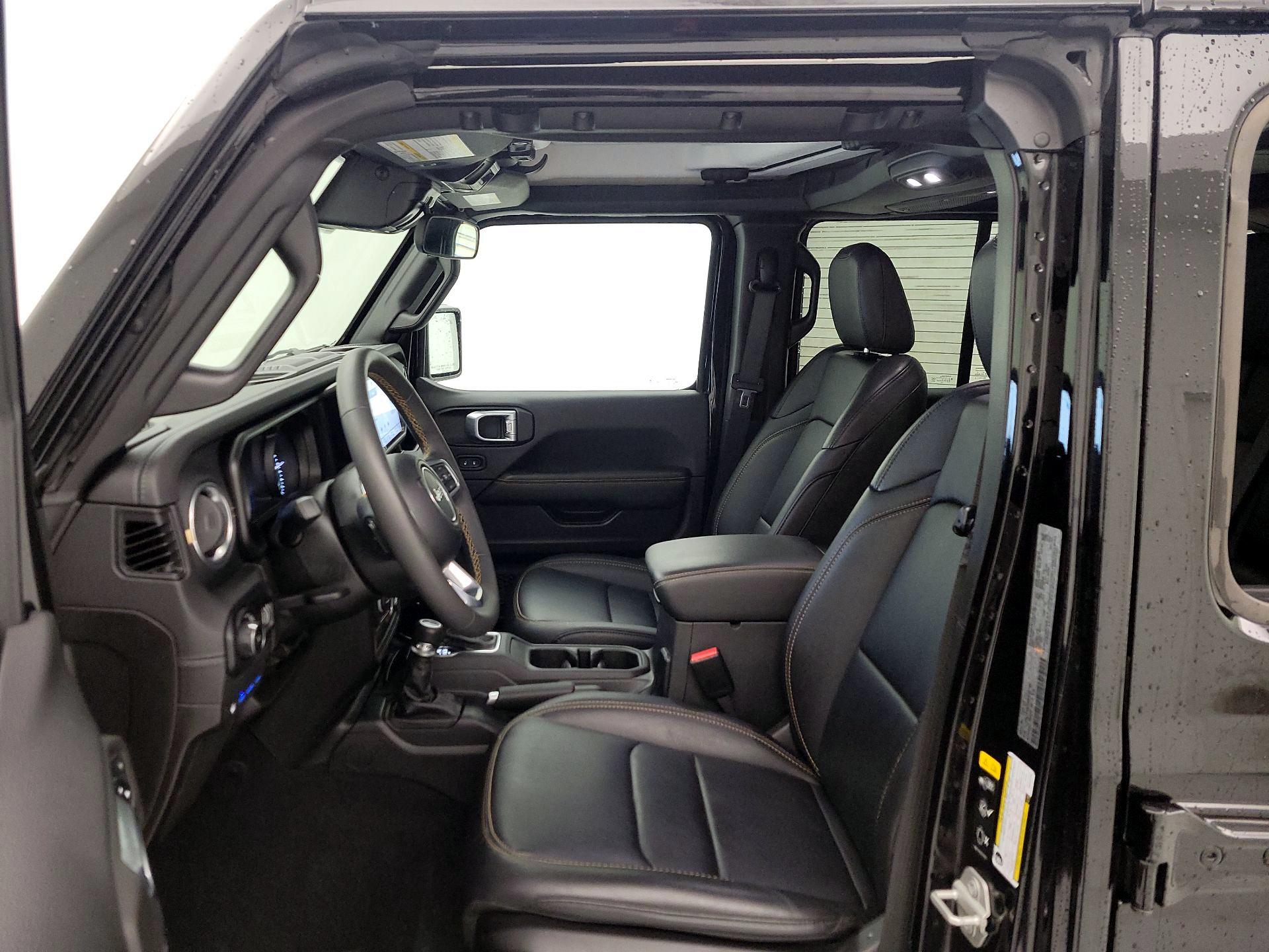 Thumbnail: 2024 Jeep Wrangler - 11