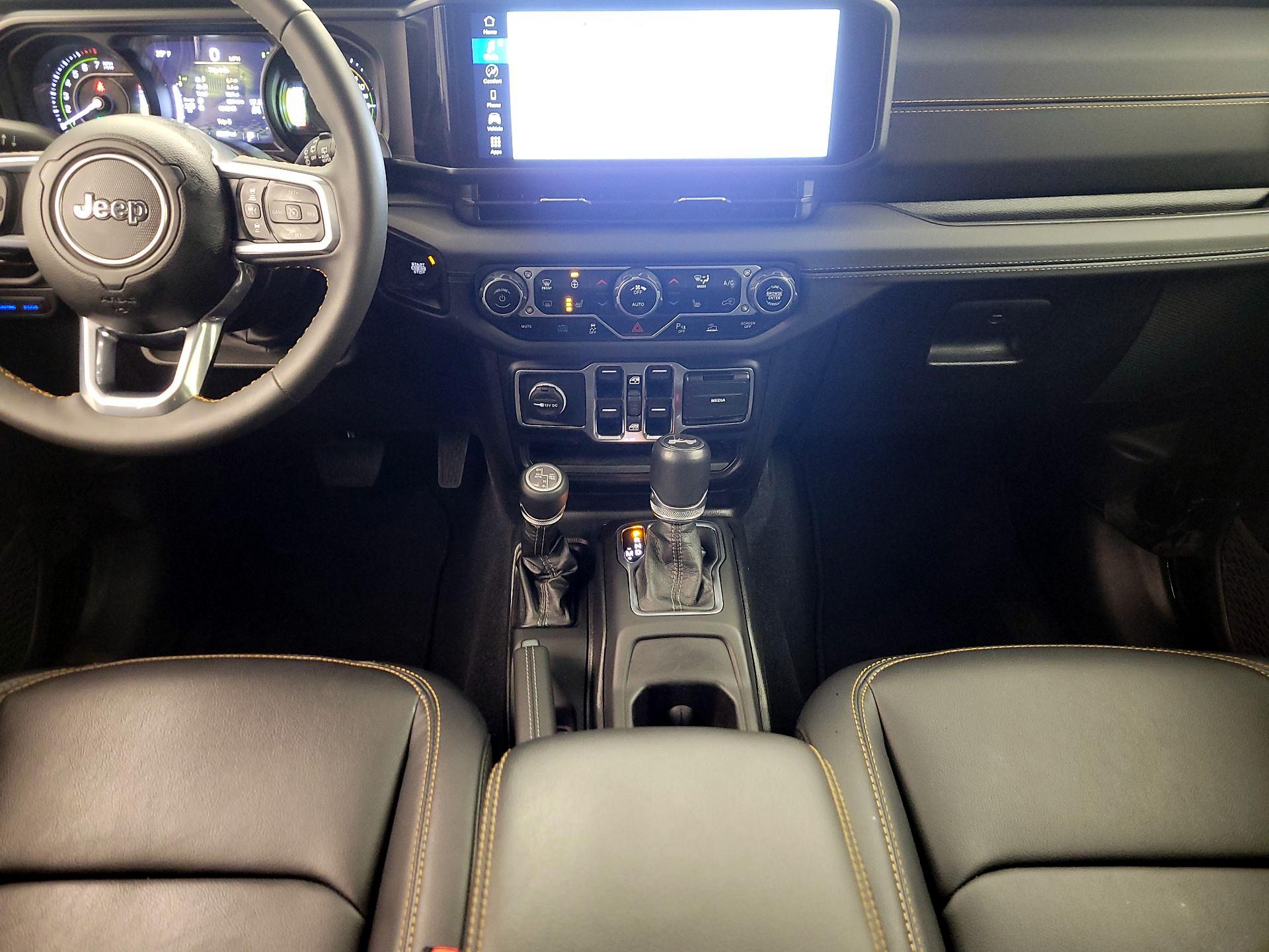 Thumbnail: 2024 Jeep Wrangler - 17