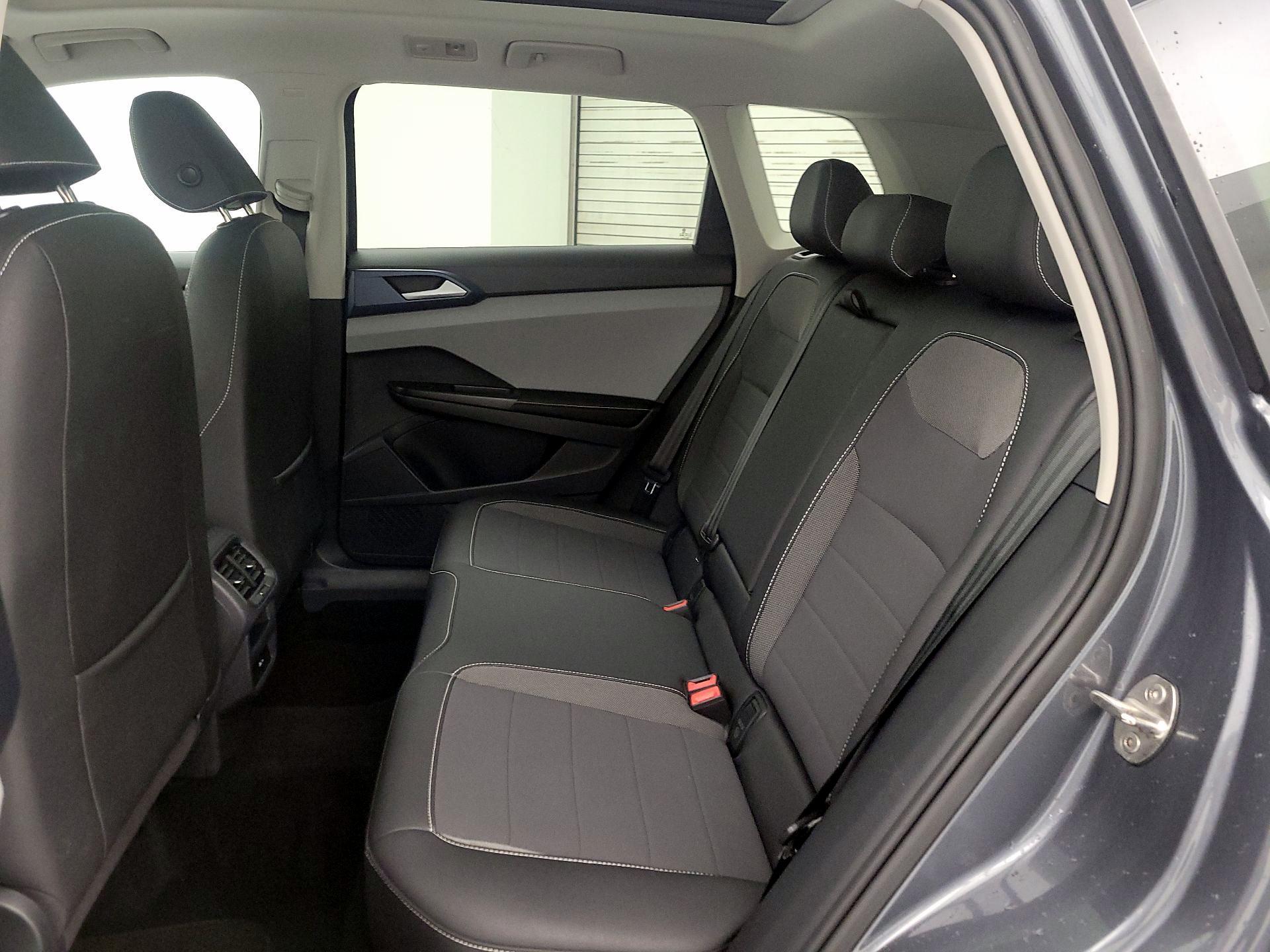 Thumbnail: 2024 Volkswagen Taos - 20