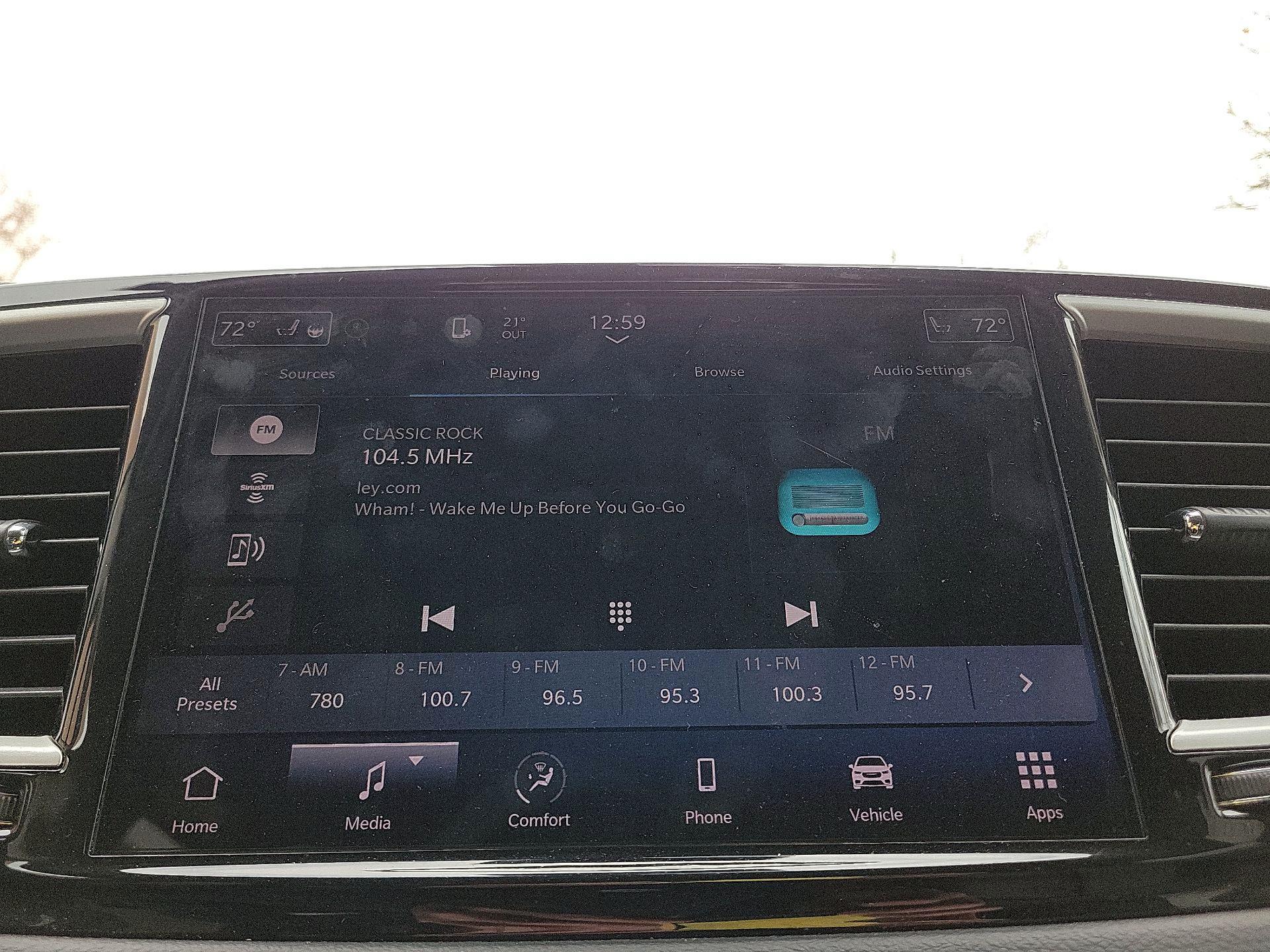 Thumbnail: 2023 Chrysler Pacifica - 13