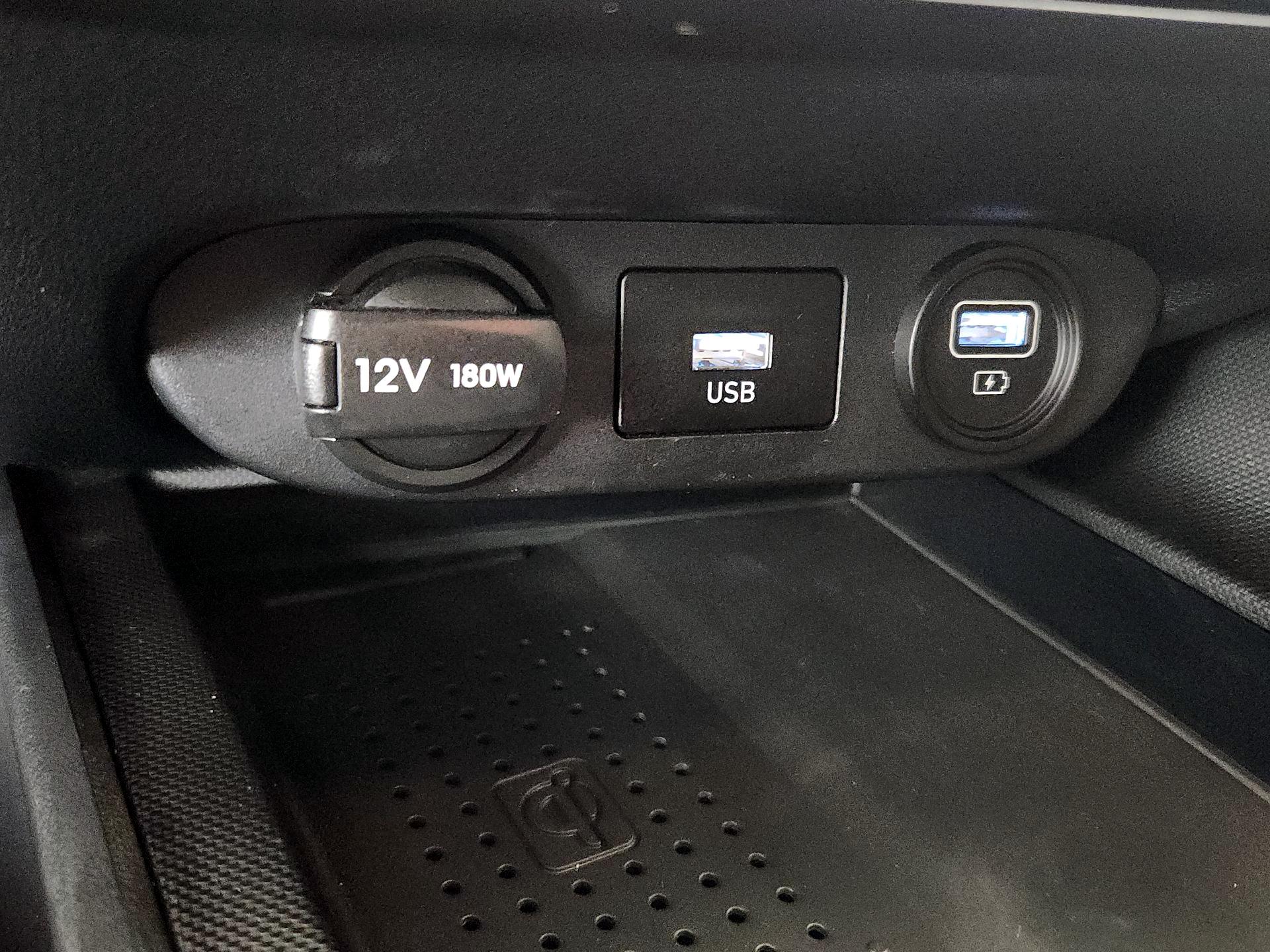 Thumbnail: 2023 Hyundai Elantra - 19