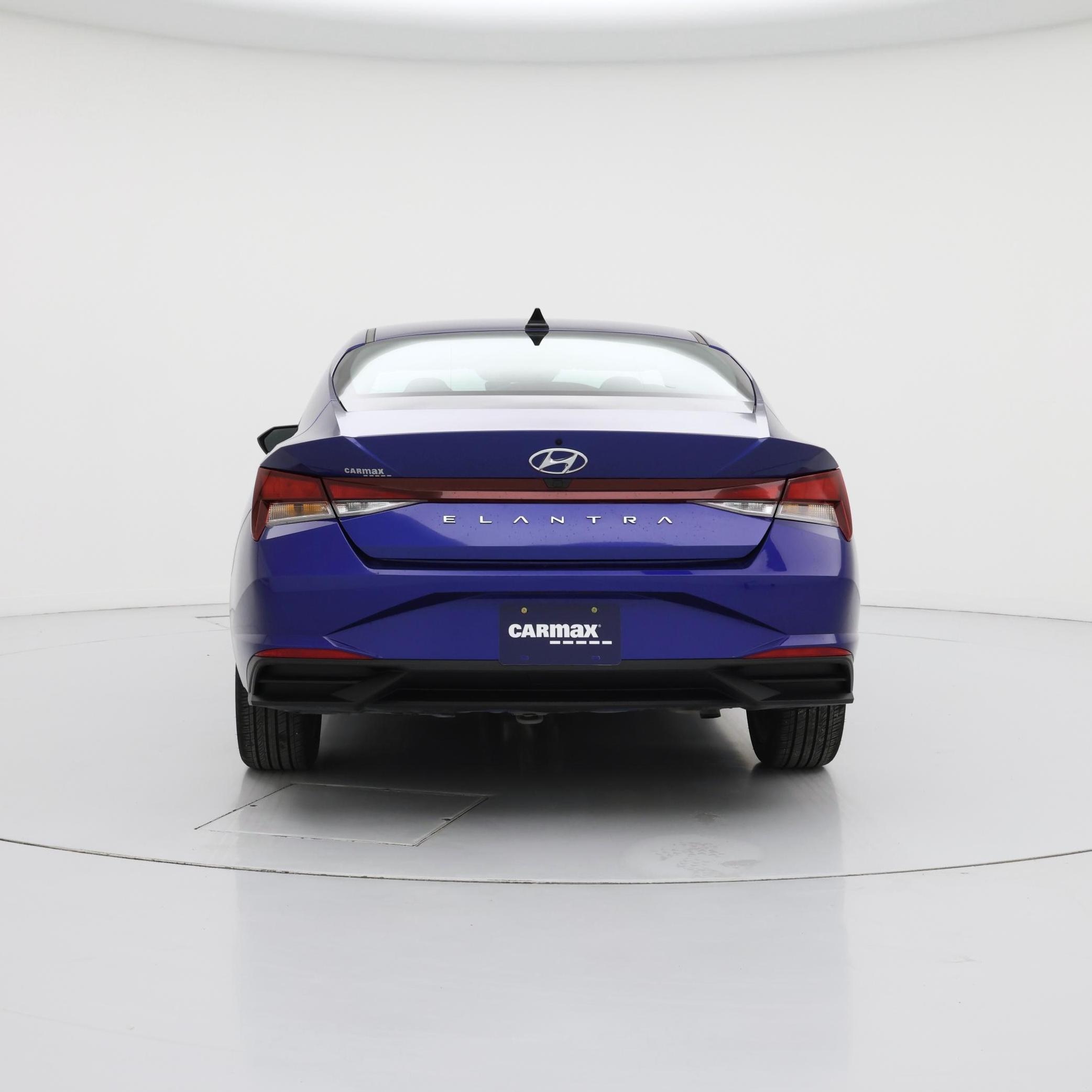 Thumbnail: 2023 Hyundai Elantra - 6