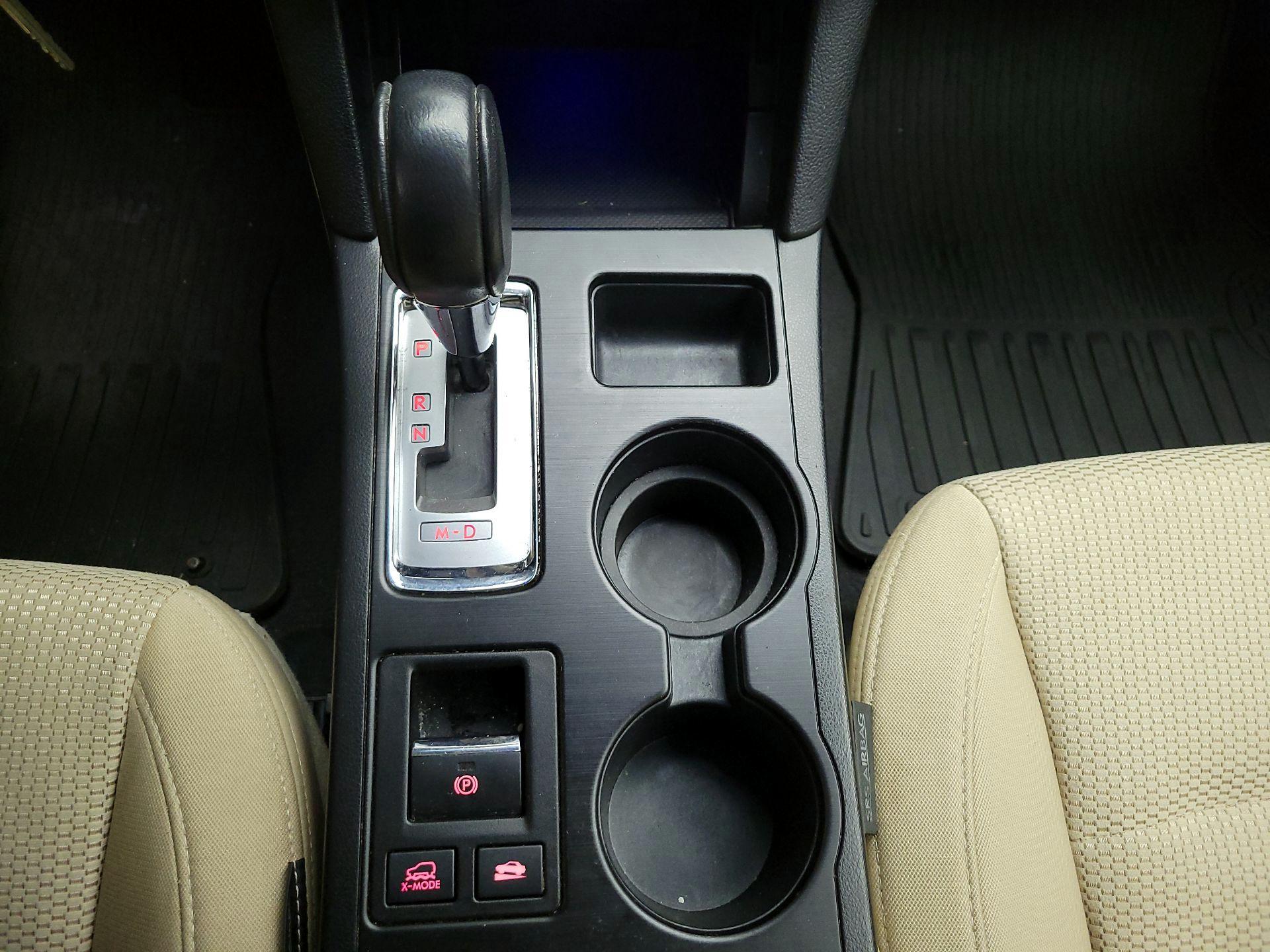 Thumbnail: 2016 Subaru Outback - 17