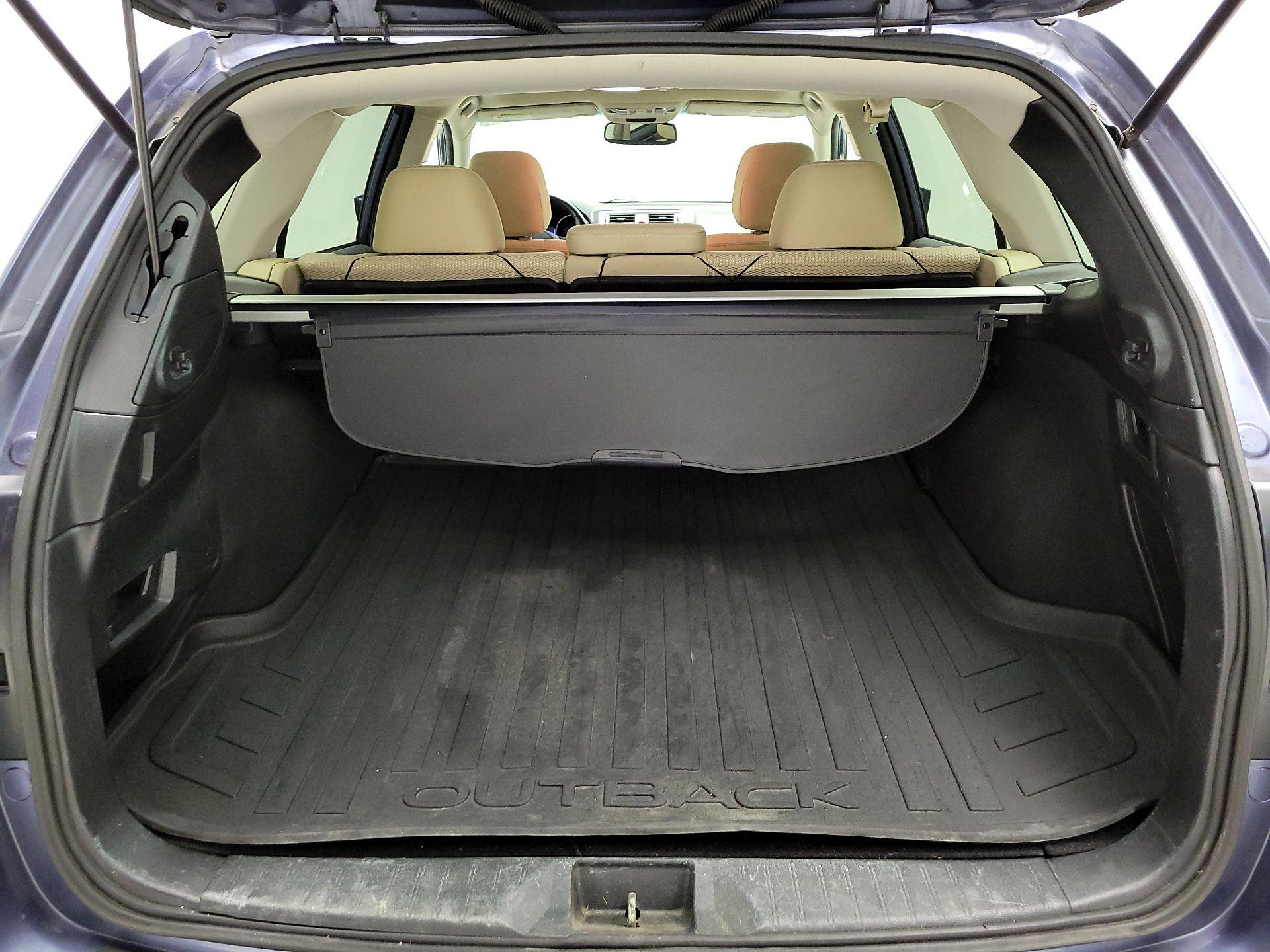 Thumbnail: 2016 Subaru Outback - 20