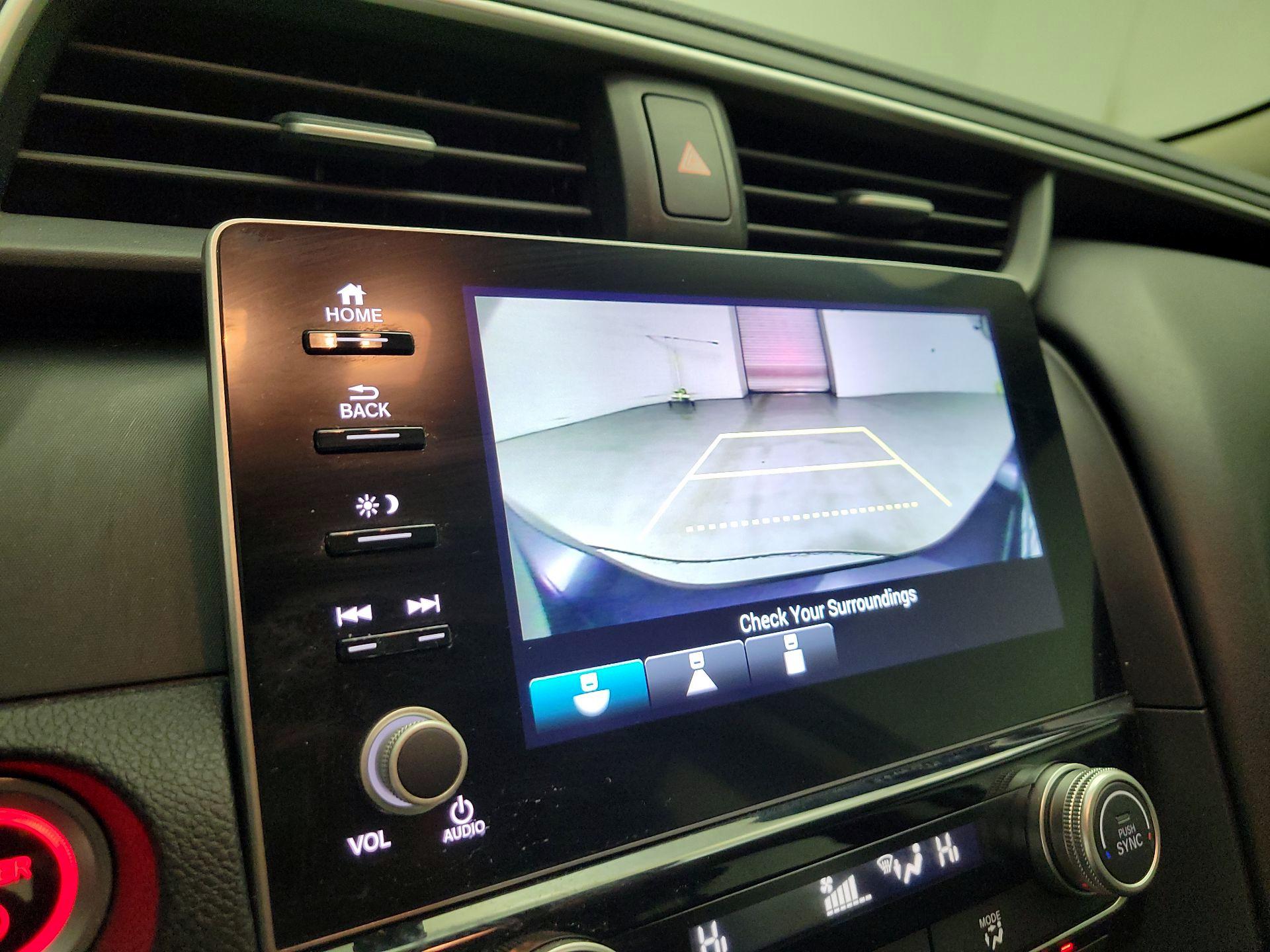 Thumbnail: 2020 Honda Insight - 14