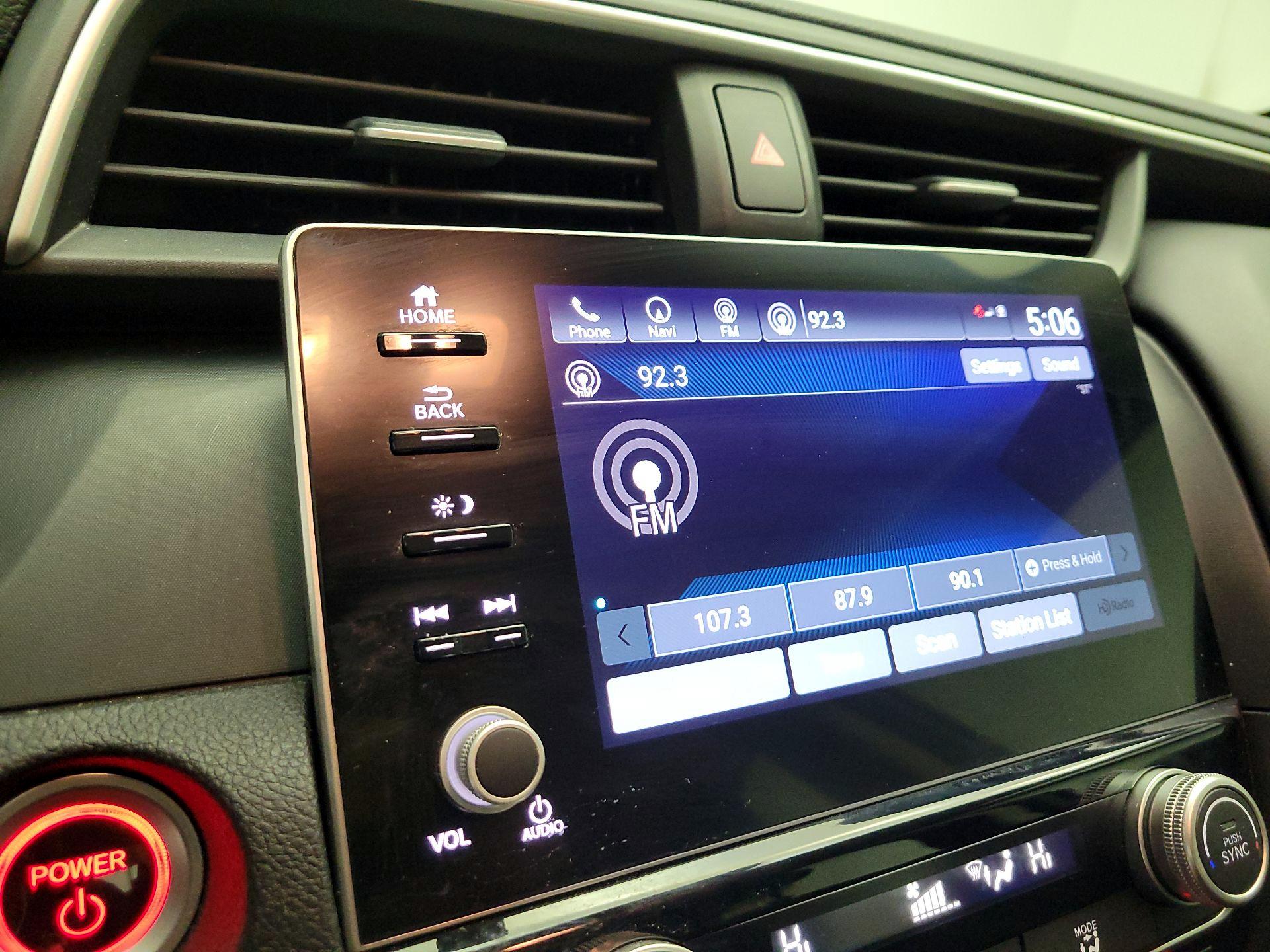 Thumbnail: 2020 Honda Insight - 15