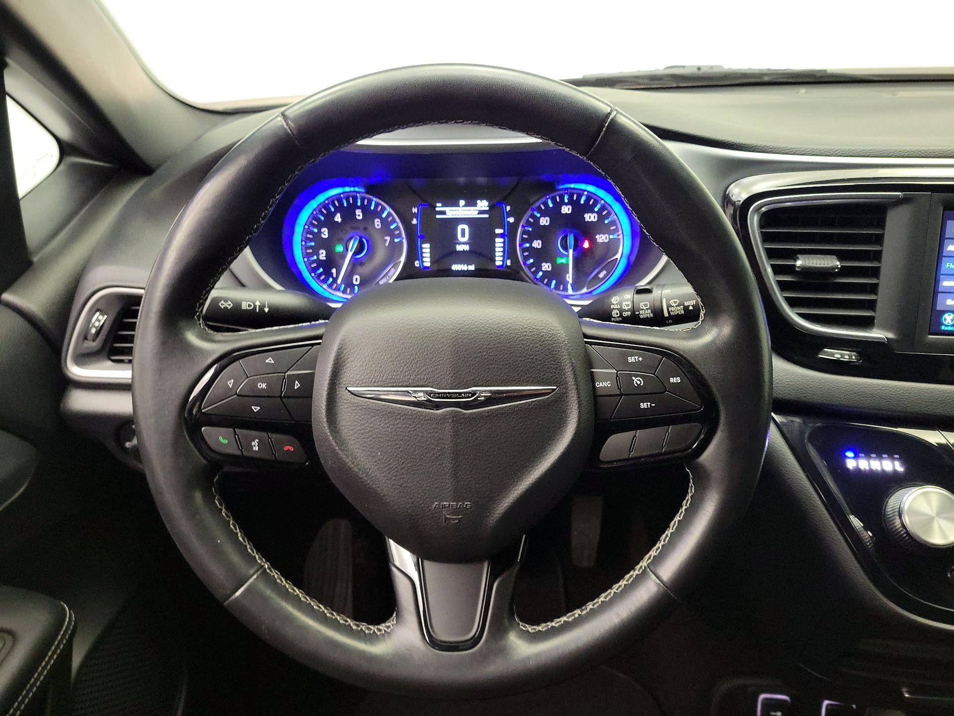 Thumbnail: 2020 Chrysler Pacifica - 10