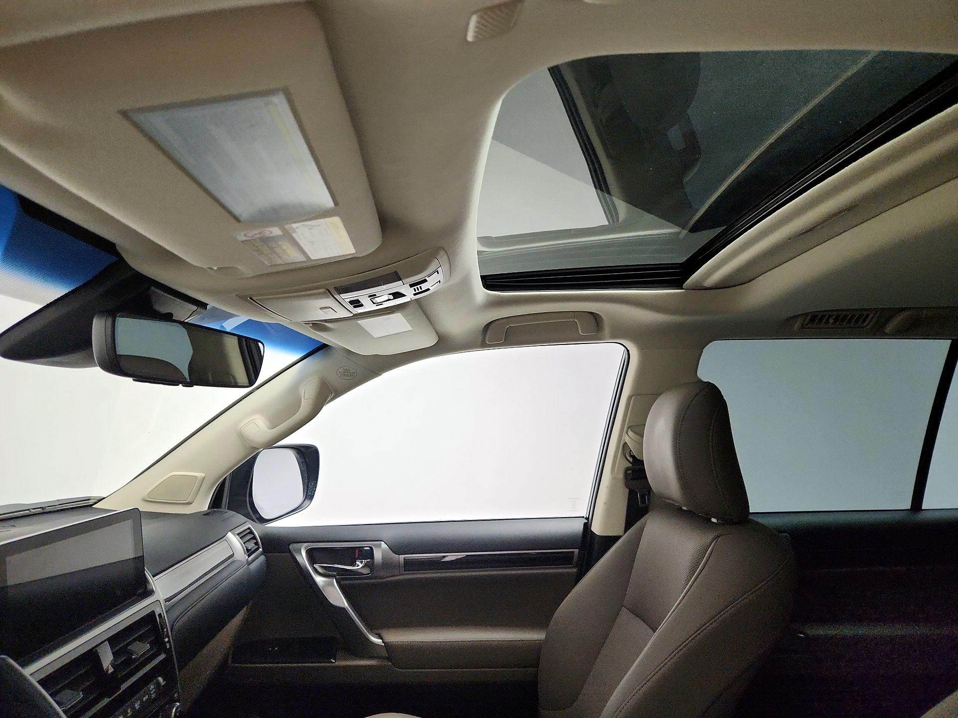 Thumbnail: 2023 Lexus GX - 20