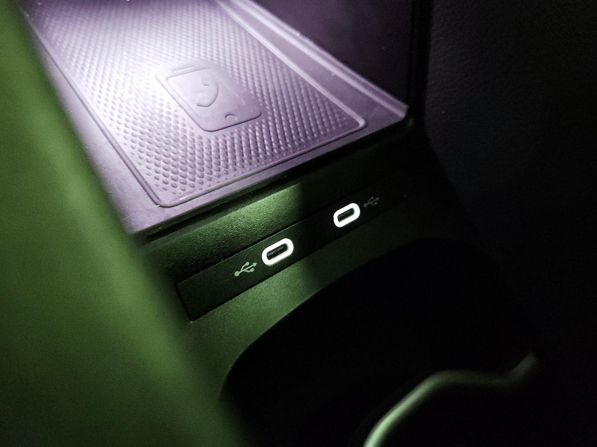 Thumbnail: 2021 Volkswagen ID.4 - 19