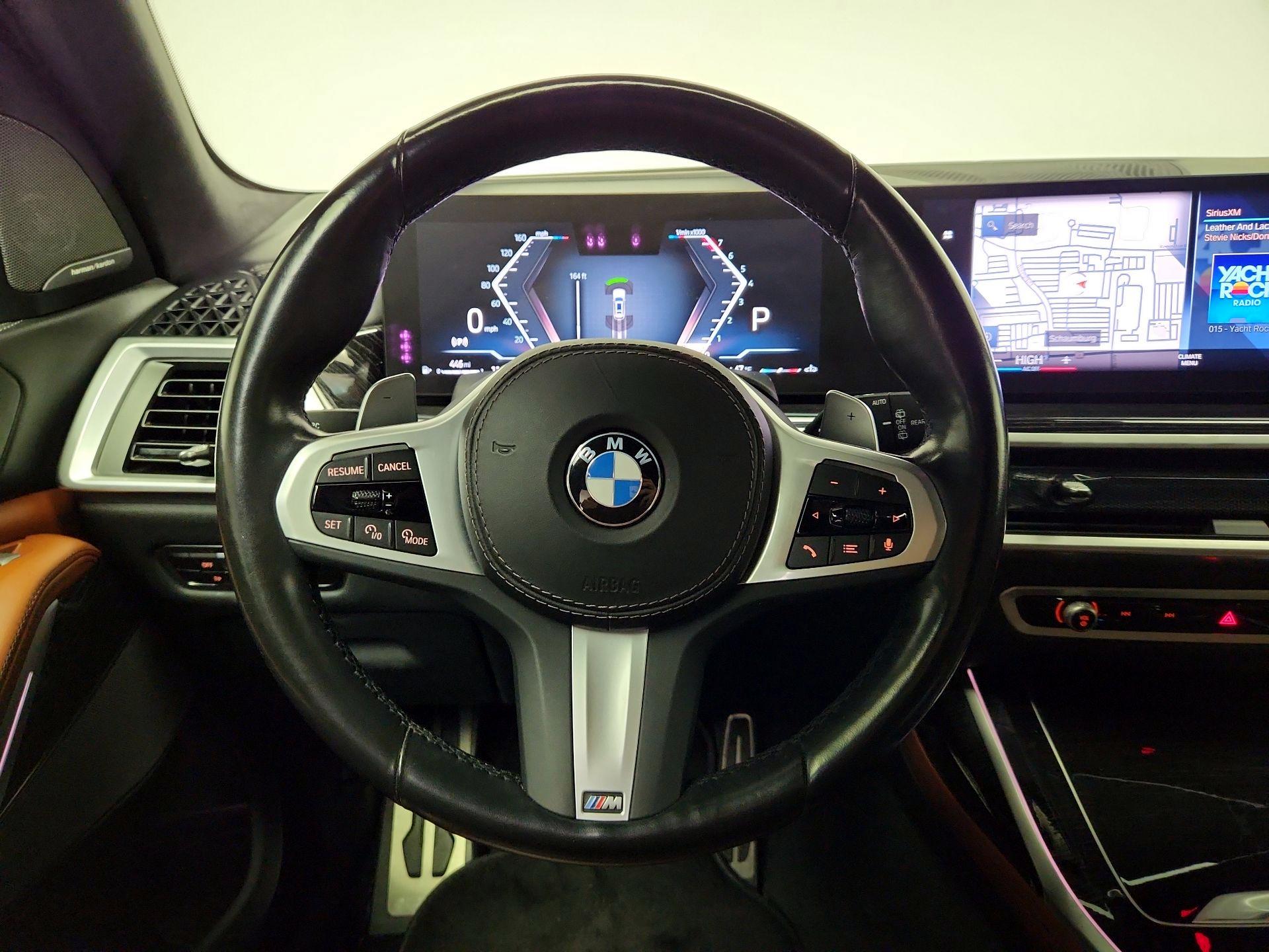 Thumbnail: 2023 BMW X7 - 10