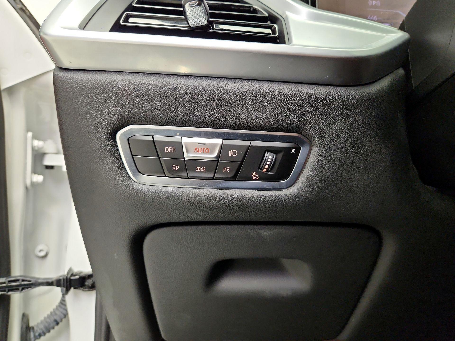 Thumbnail: 2023 BMW X7 - 13