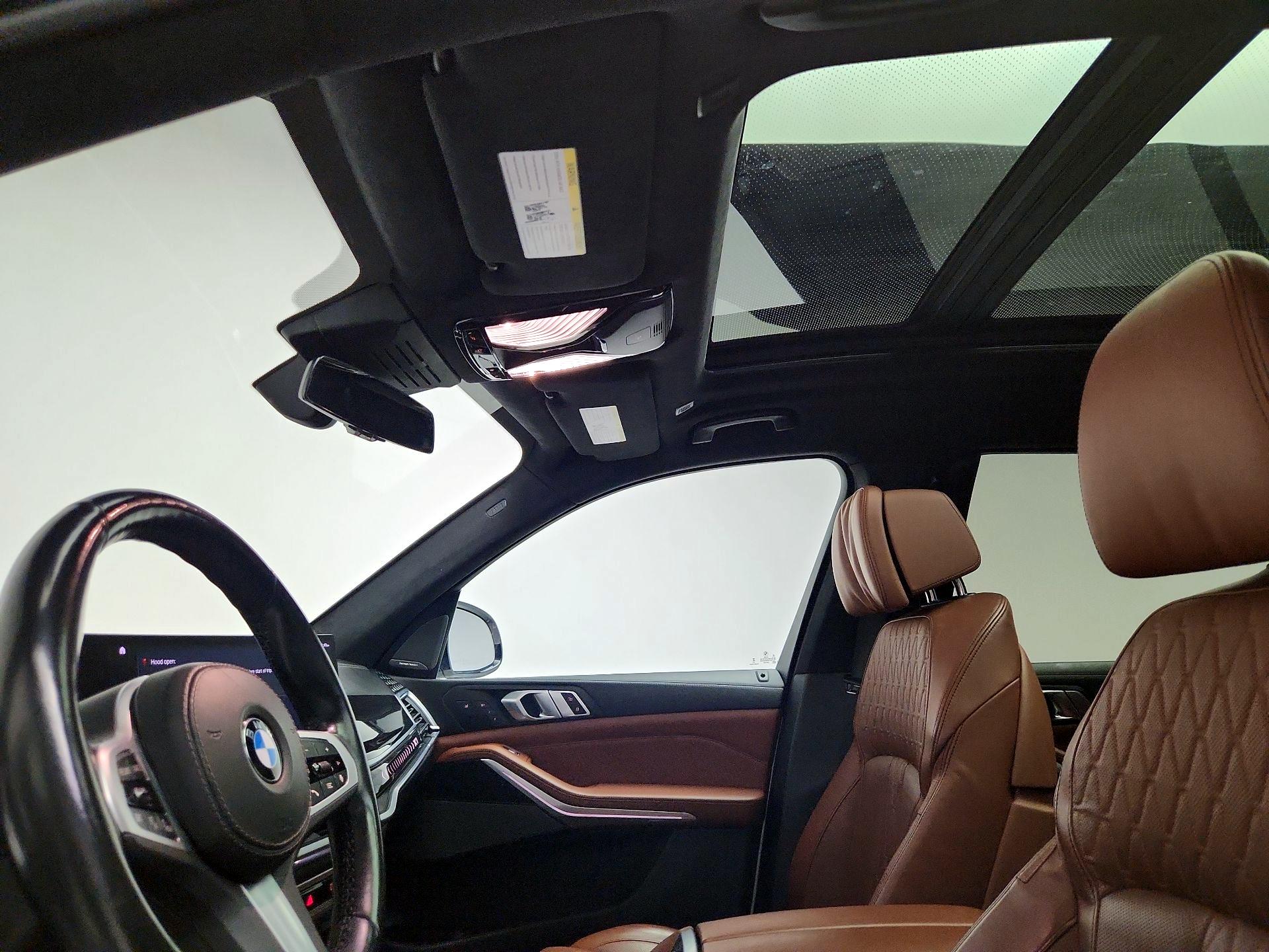 Thumbnail: 2023 BMW X7 - 20