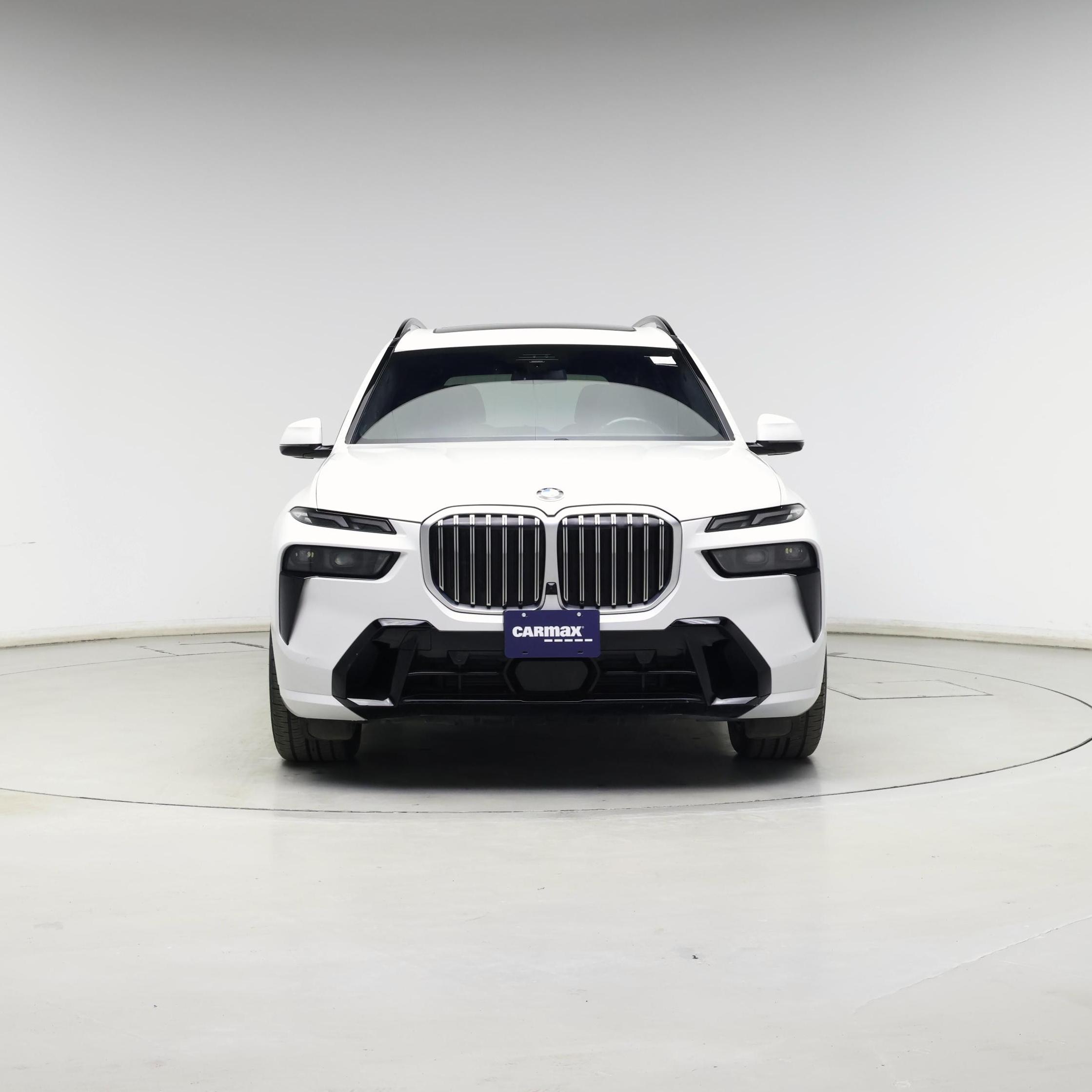 Thumbnail: 2023 BMW X7 - 5