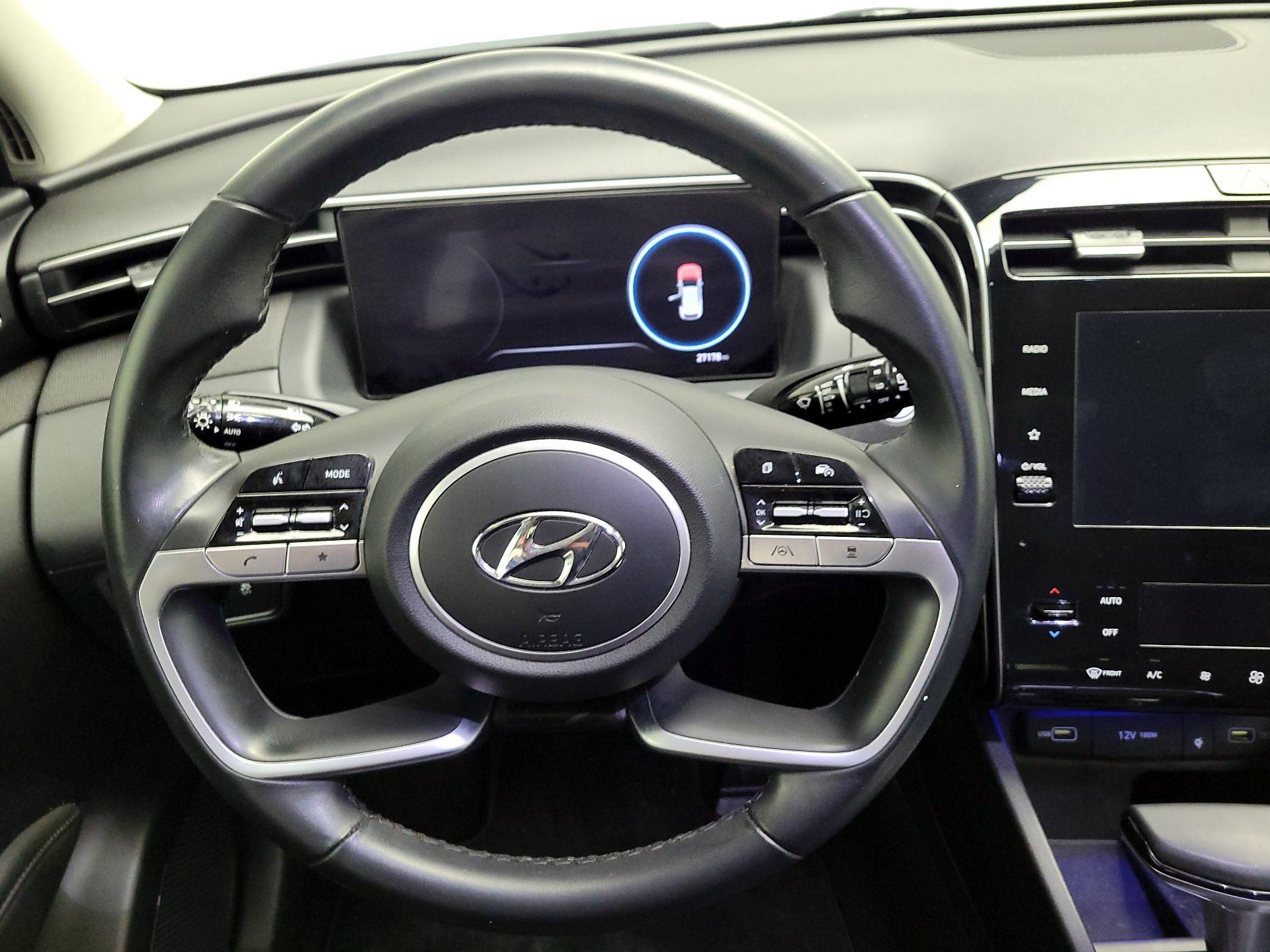 Thumbnail: 2022 Hyundai Tucson - 10