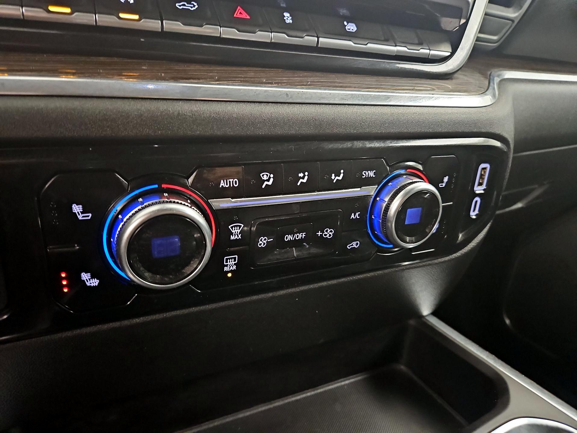 Thumbnail: 2023 GMC Sierra 1500 - 16