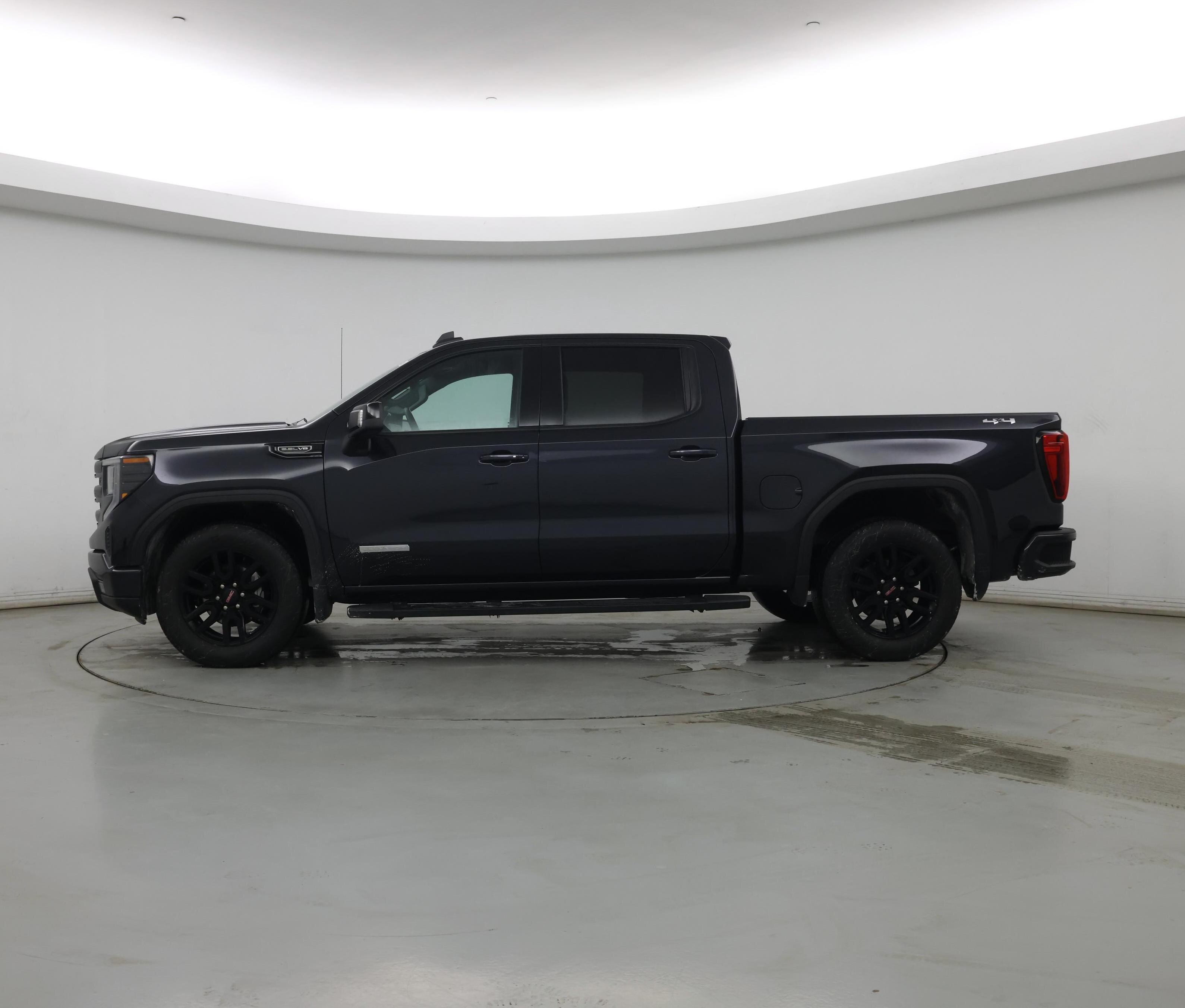 Thumbnail: 2023 GMC Sierra 1500 - 3