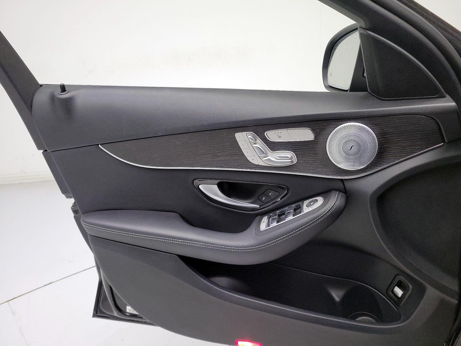 Thumbnail: 2021 Mercedes-Benz C-Class - 12