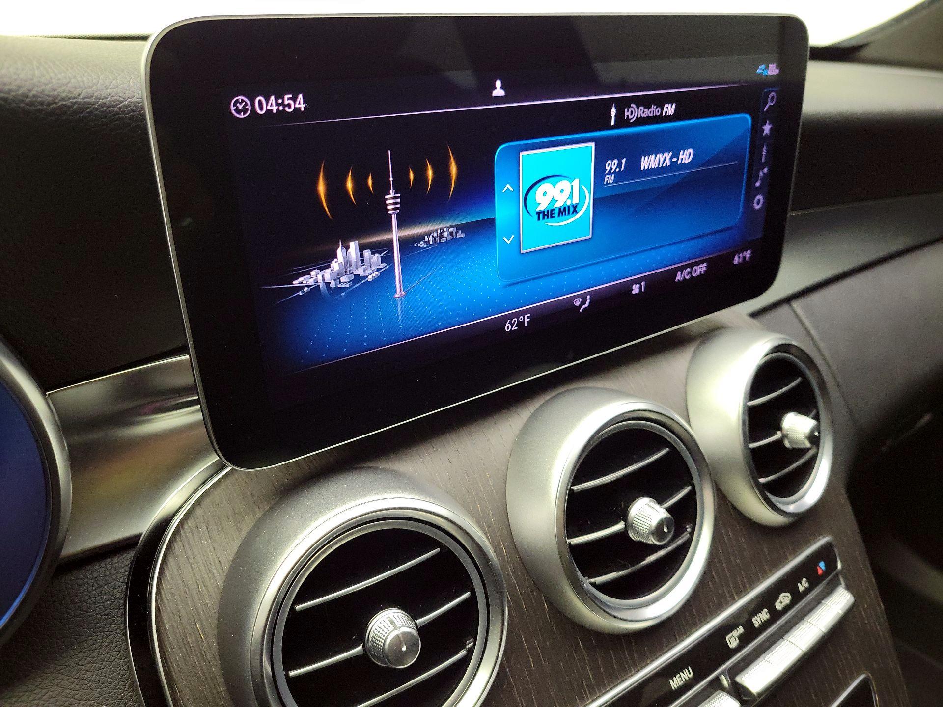 Thumbnail: 2021 Mercedes-Benz C-Class - 16