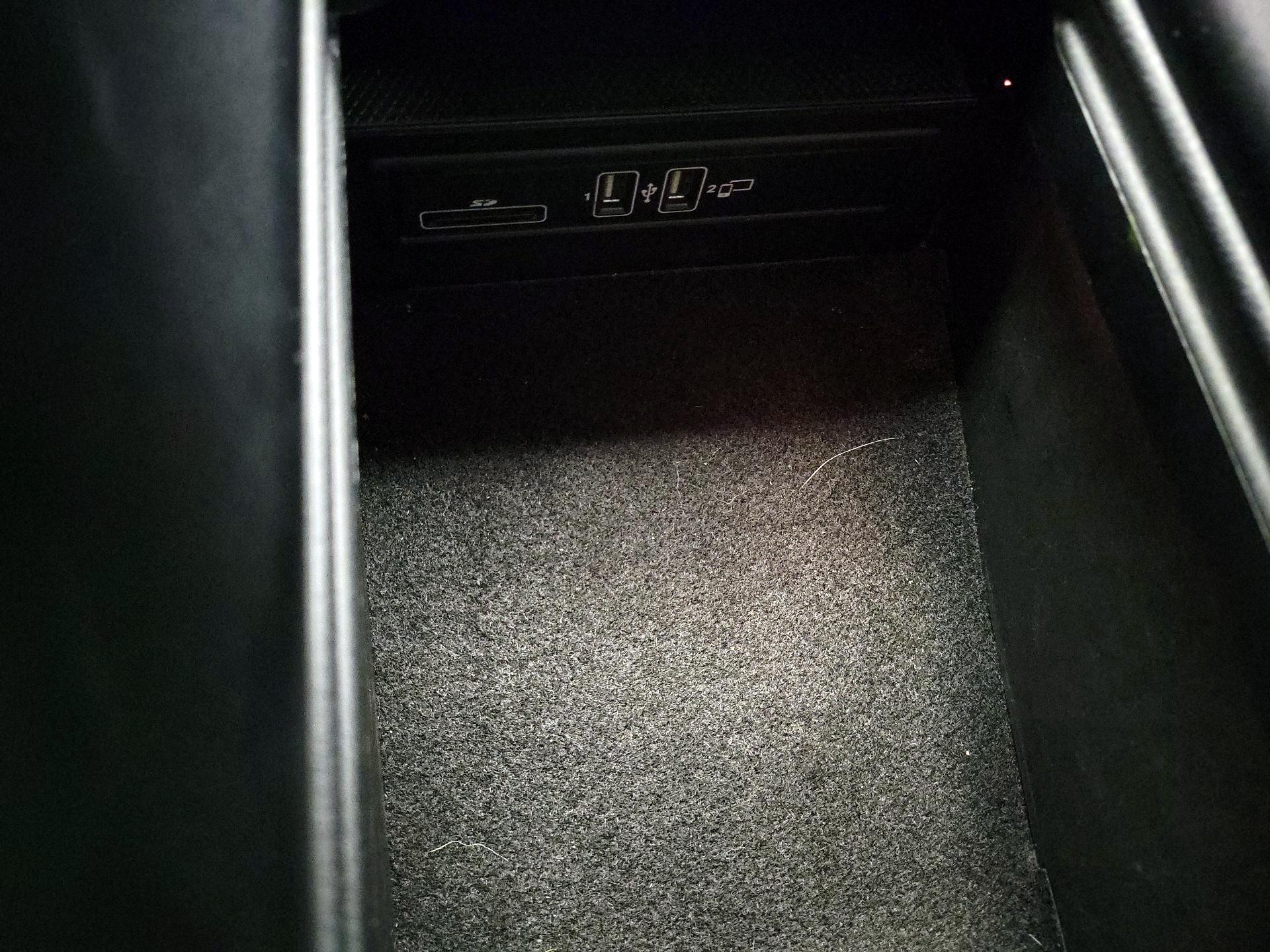 Thumbnail: 2021 Mercedes-Benz C-Class - 19