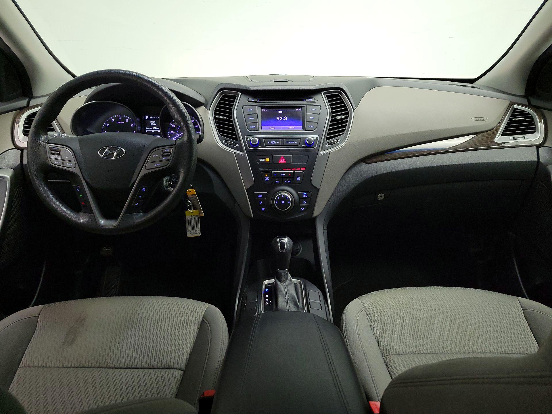 Thumbnail: 2018 Hyundai Santa Fe - 9