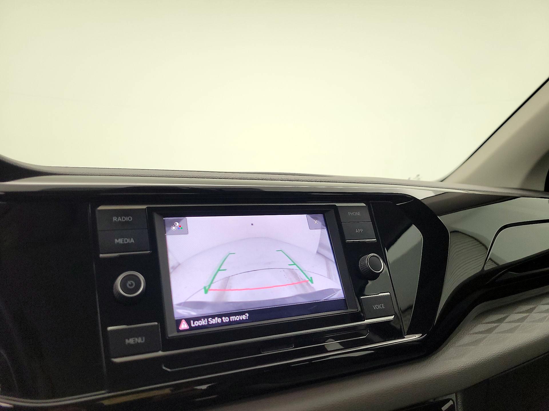 Thumbnail: 2024 Volkswagen Taos - 14