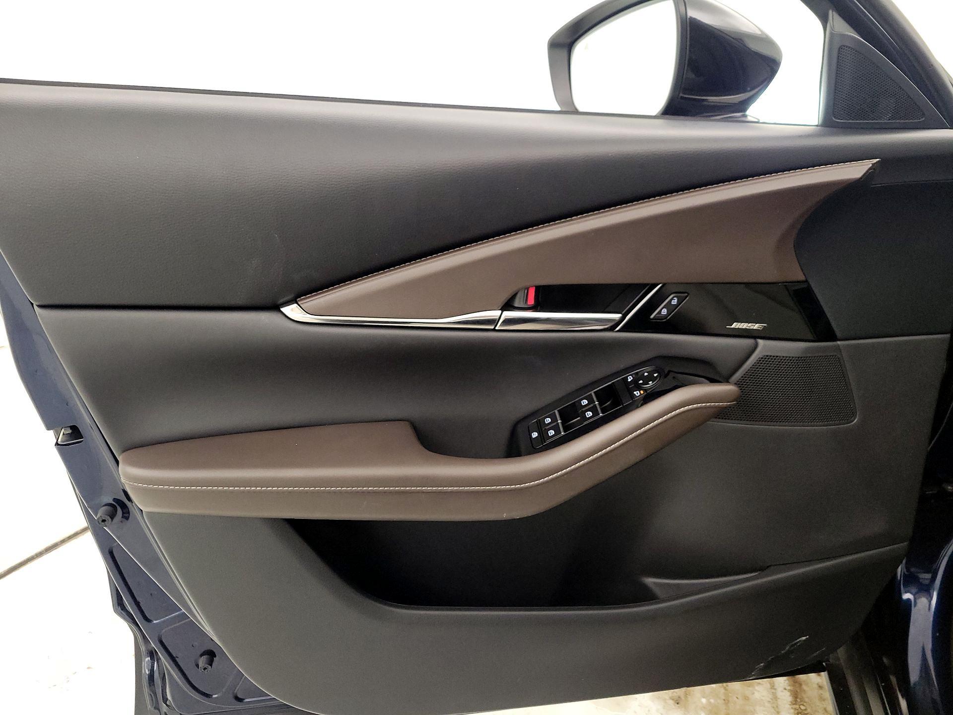 Thumbnail: 2025 Mazda CX-30 - 12