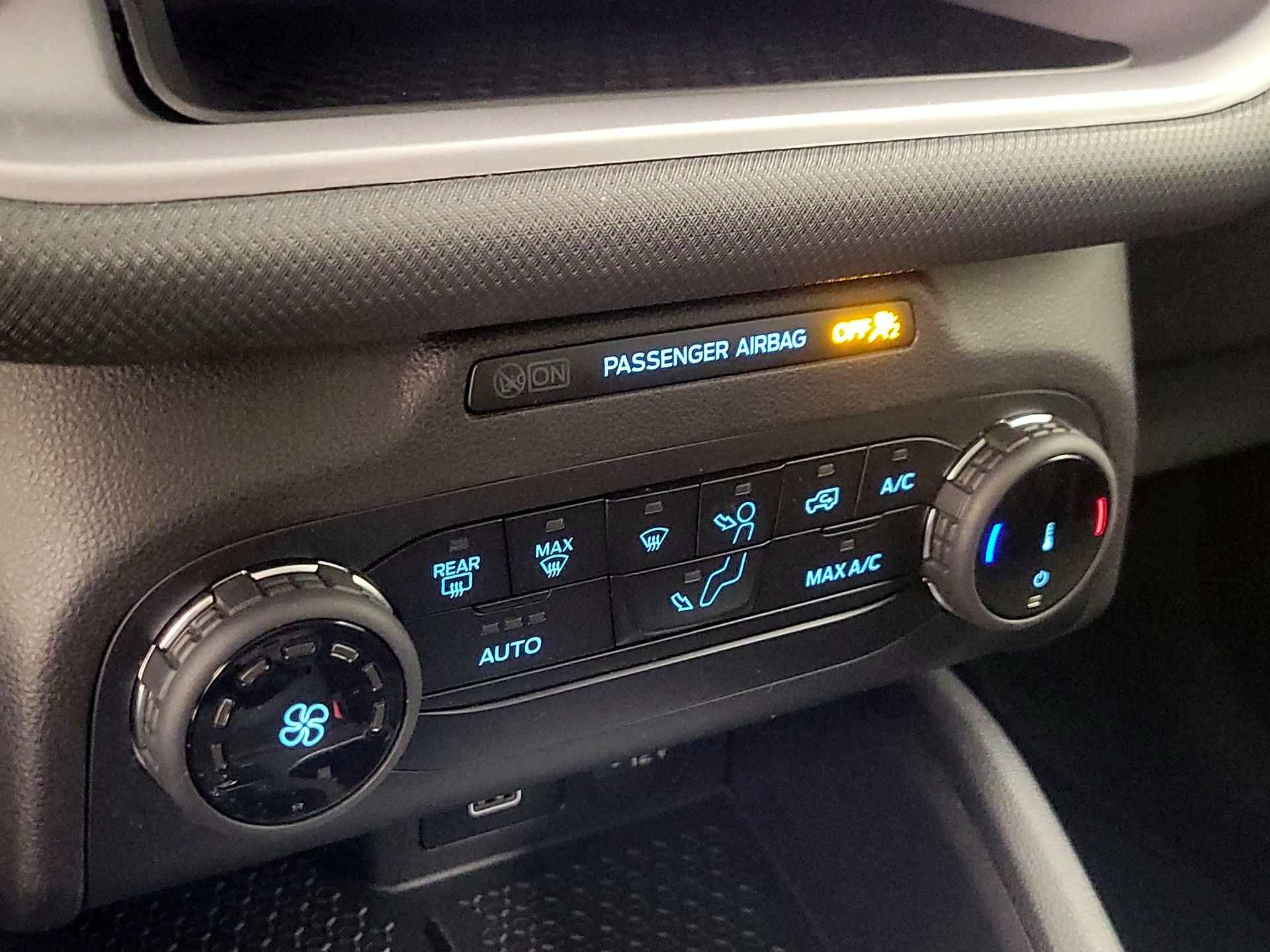 Thumbnail: 2024 Ford Bronco Sport - 16