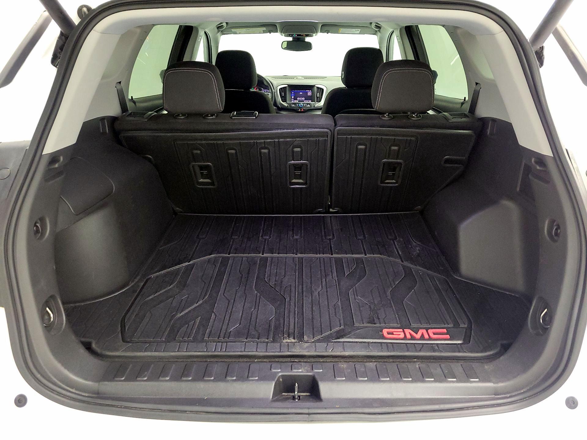 Thumbnail: 2023 GMC Terrain - 17