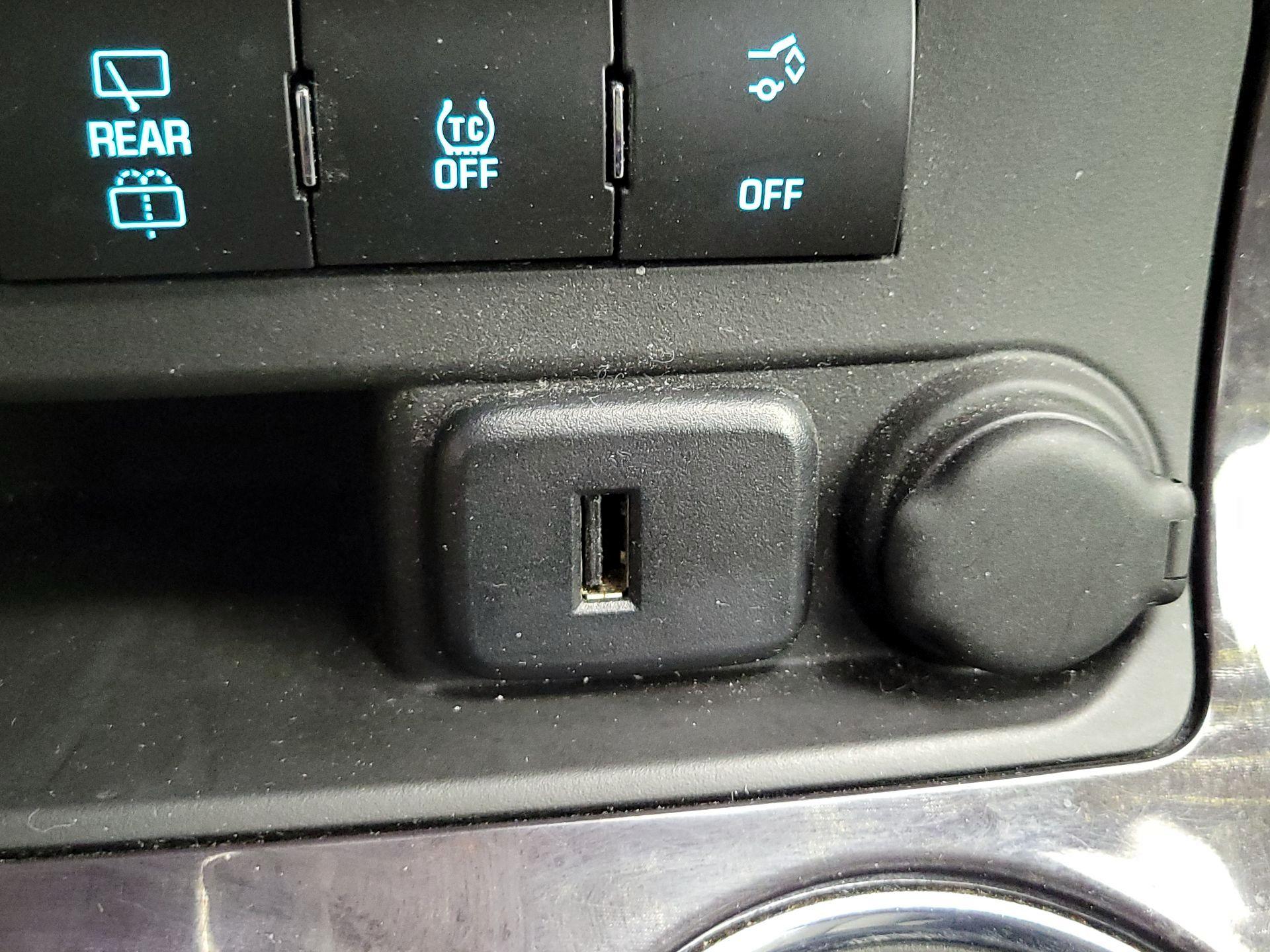 Thumbnail: 2015 Buick Enclave - 18