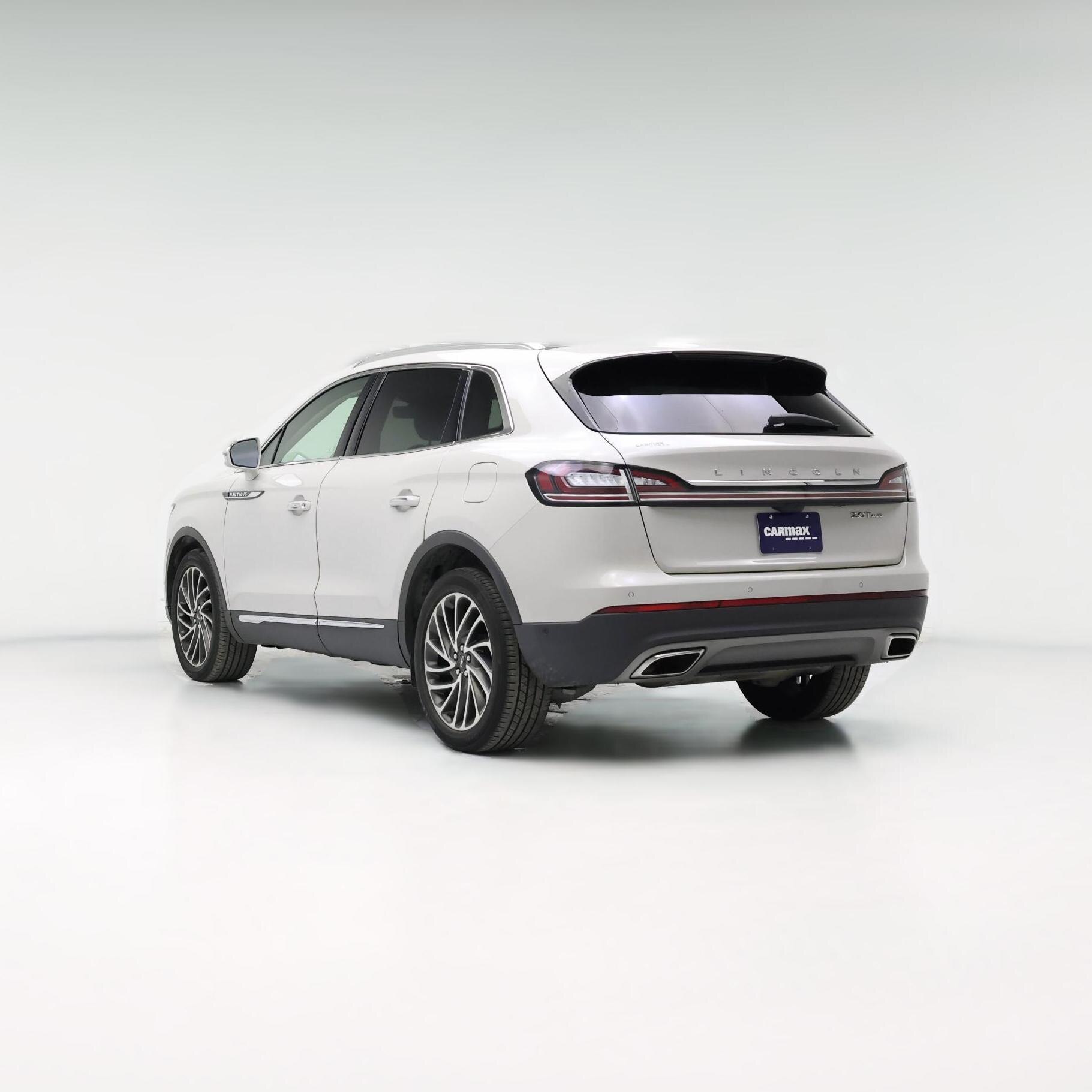 Thumbnail: 2020 Lincoln Nautilus - 1