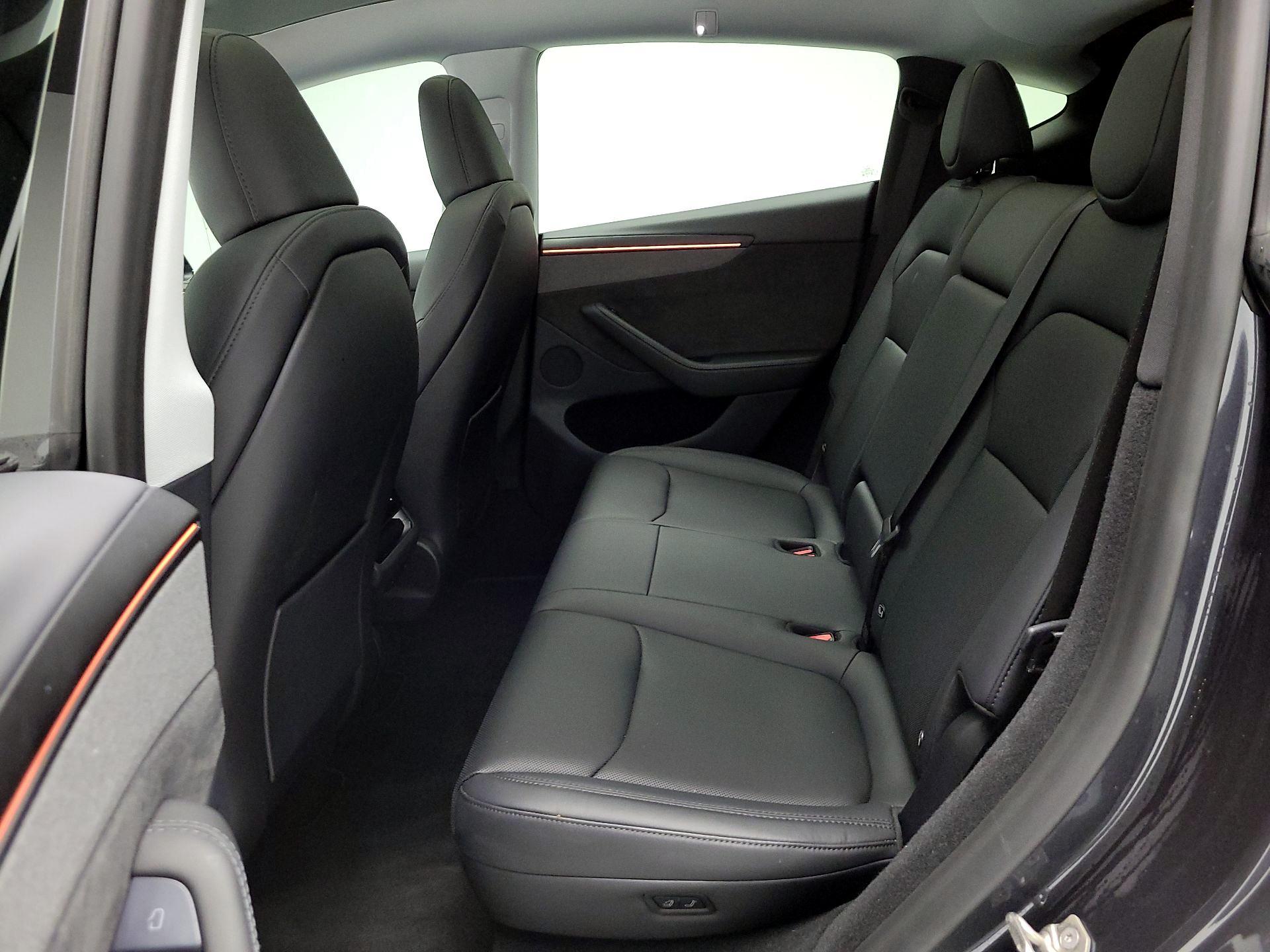 Thumbnail: 2026 Tesla Model Y - 18