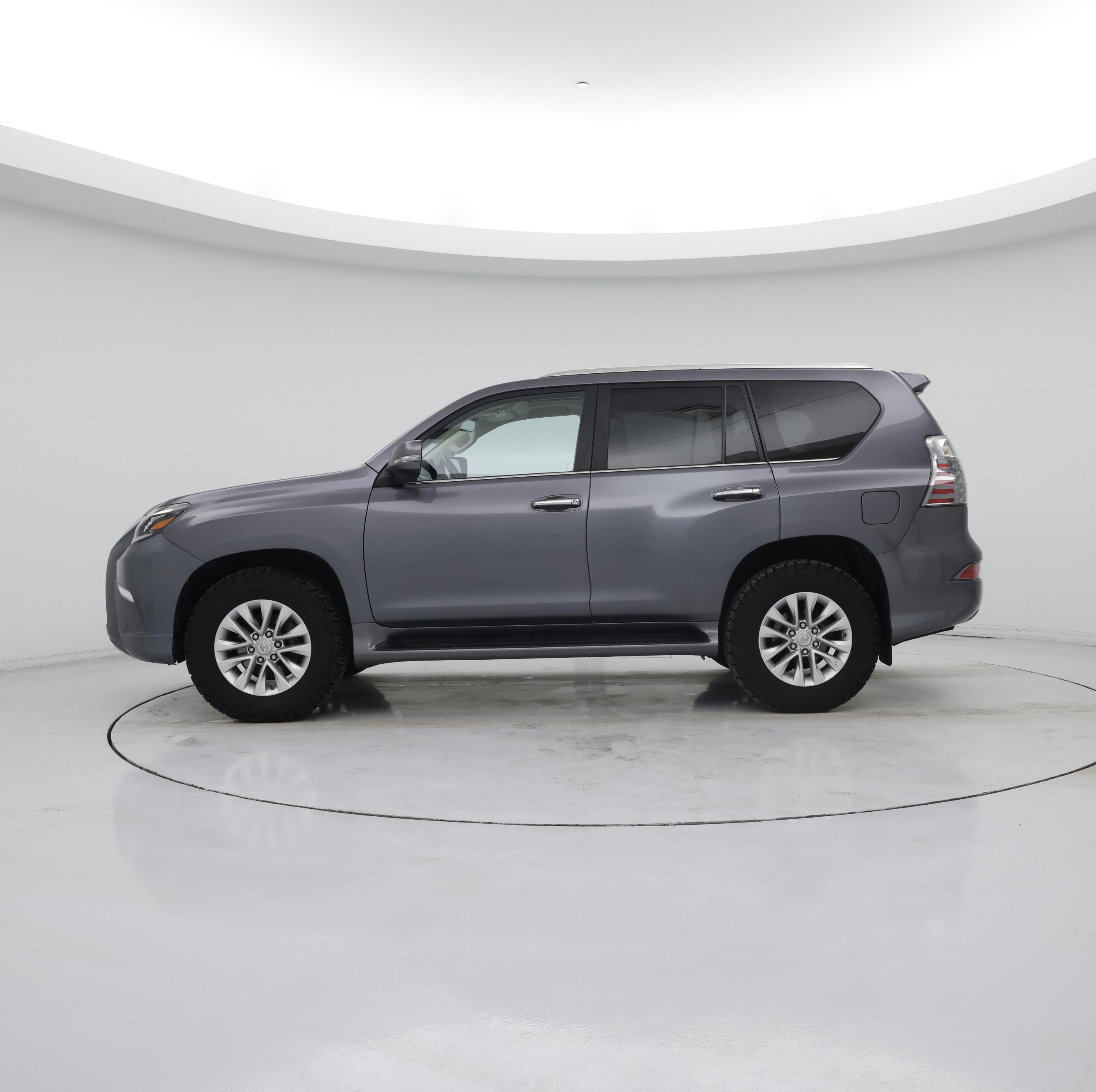 Thumbnail: 2022 Lexus GX - 3