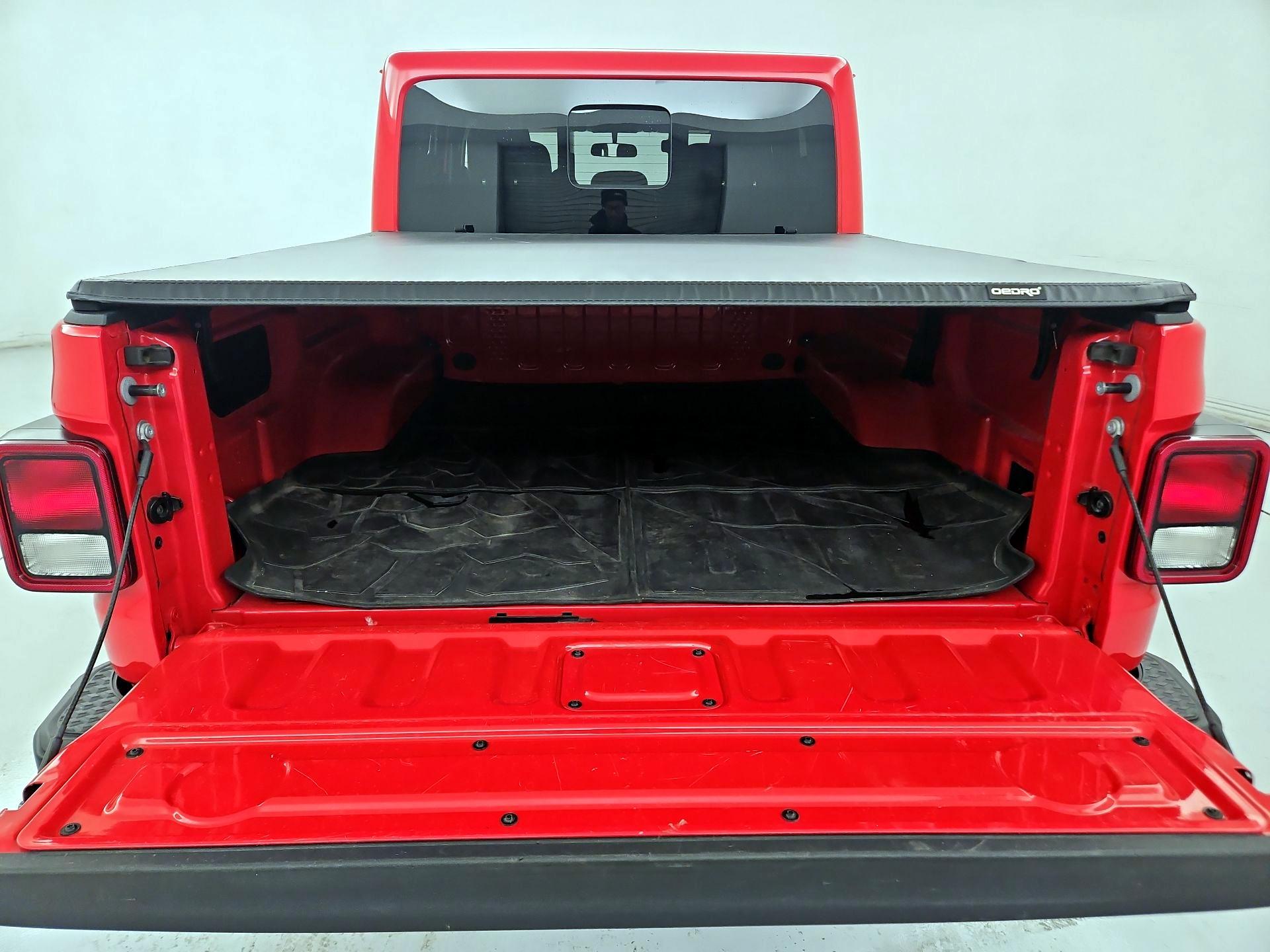 Thumbnail: 2025 Jeep Gladiator - 20