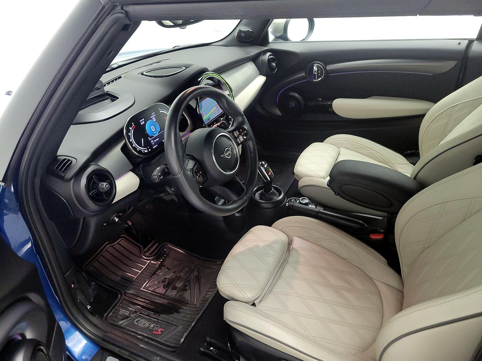 Thumbnail: 2023 MINI Cooper - 11