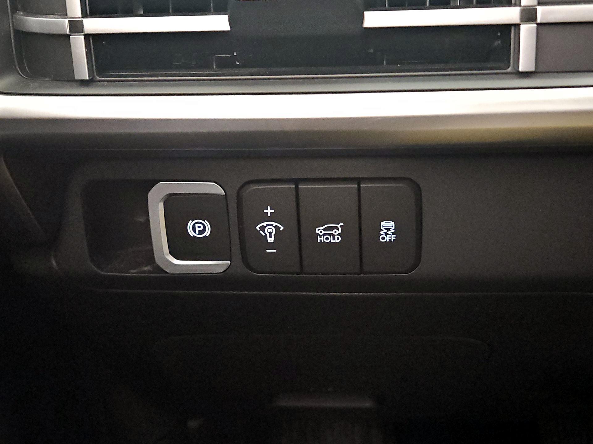 Thumbnail: 2024 Hyundai Santa Fe - 13