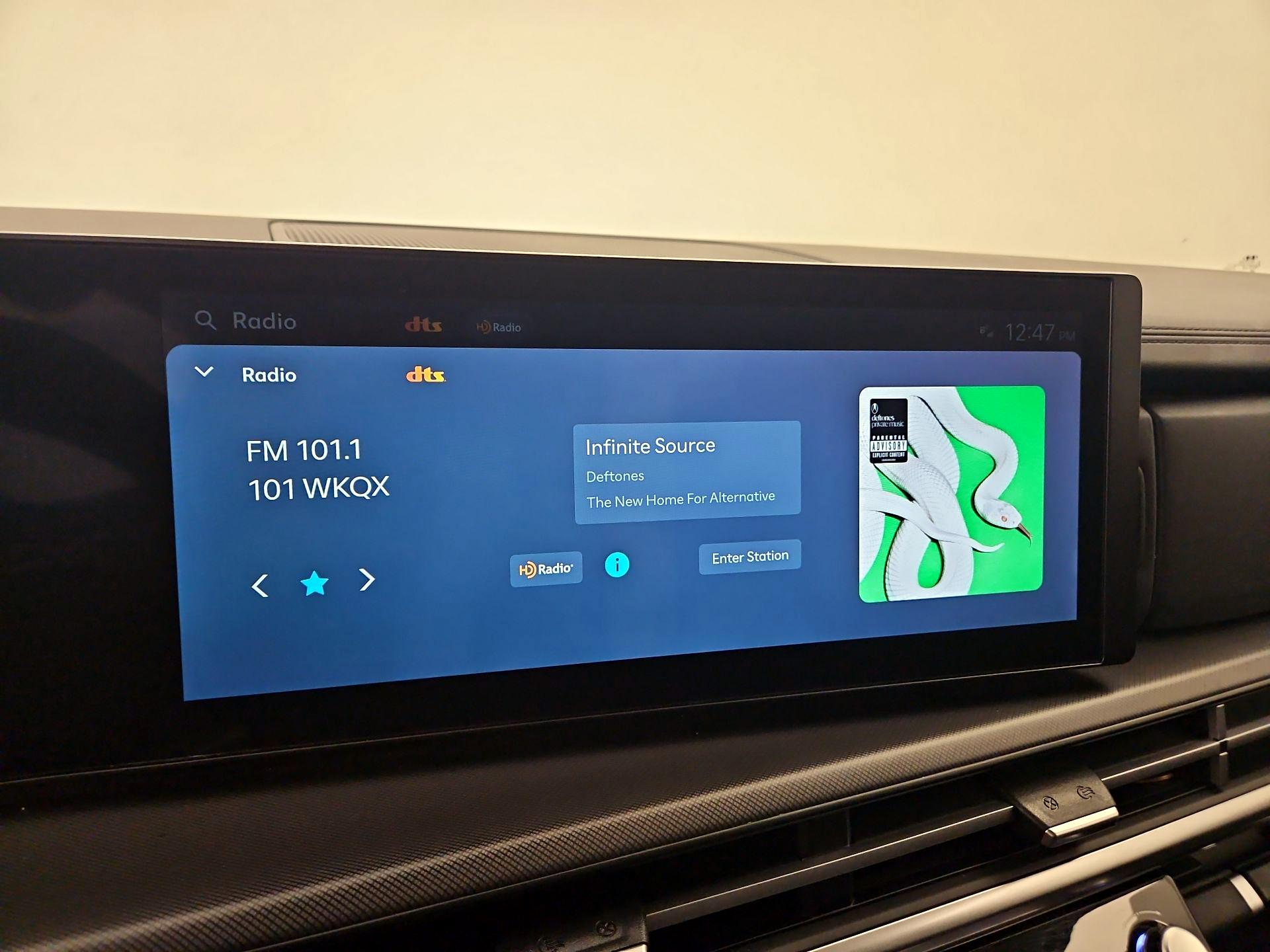 Thumbnail: 2024 Hyundai Santa Fe - 15