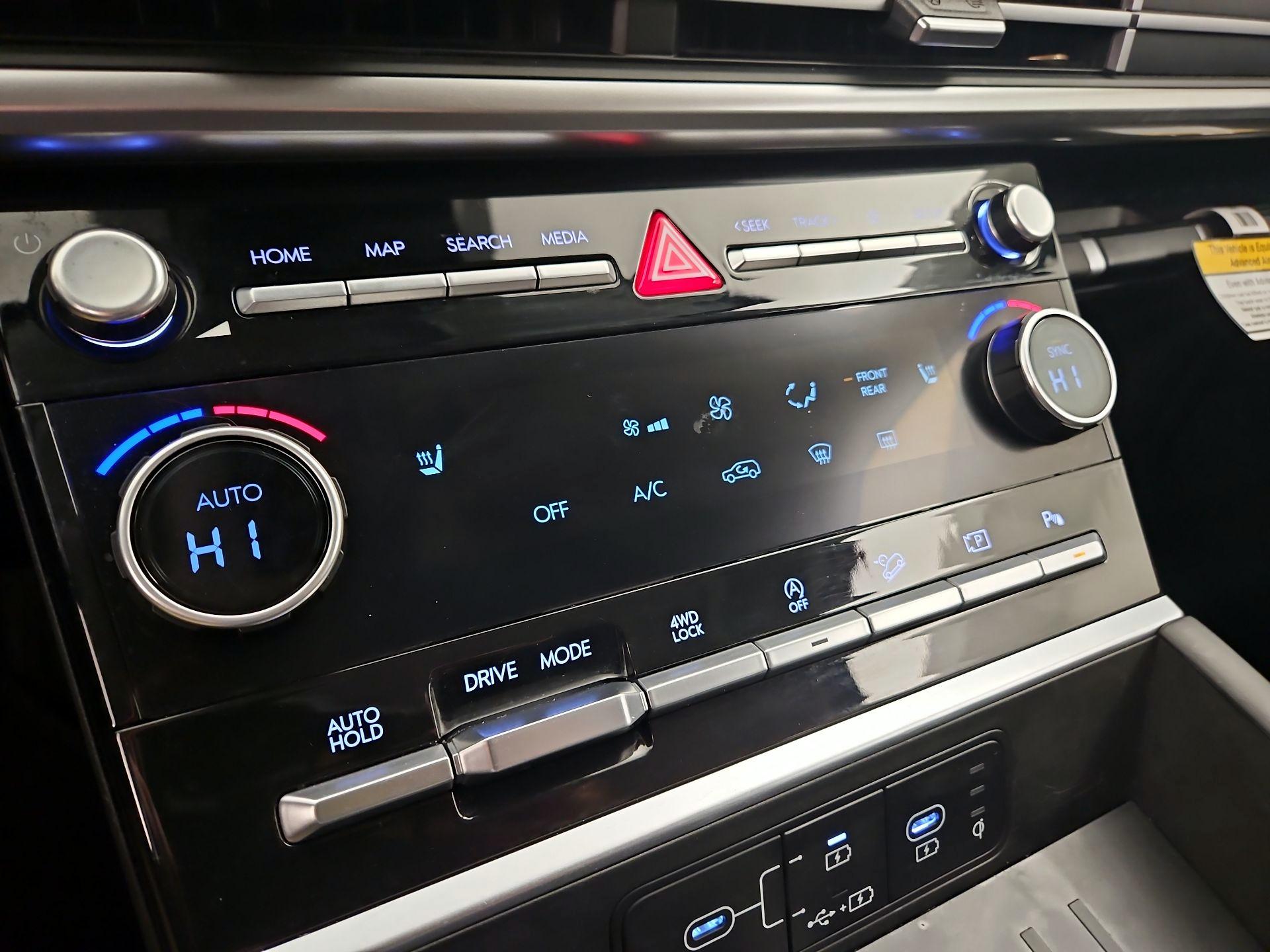 Thumbnail: 2024 Hyundai Santa Fe - 16