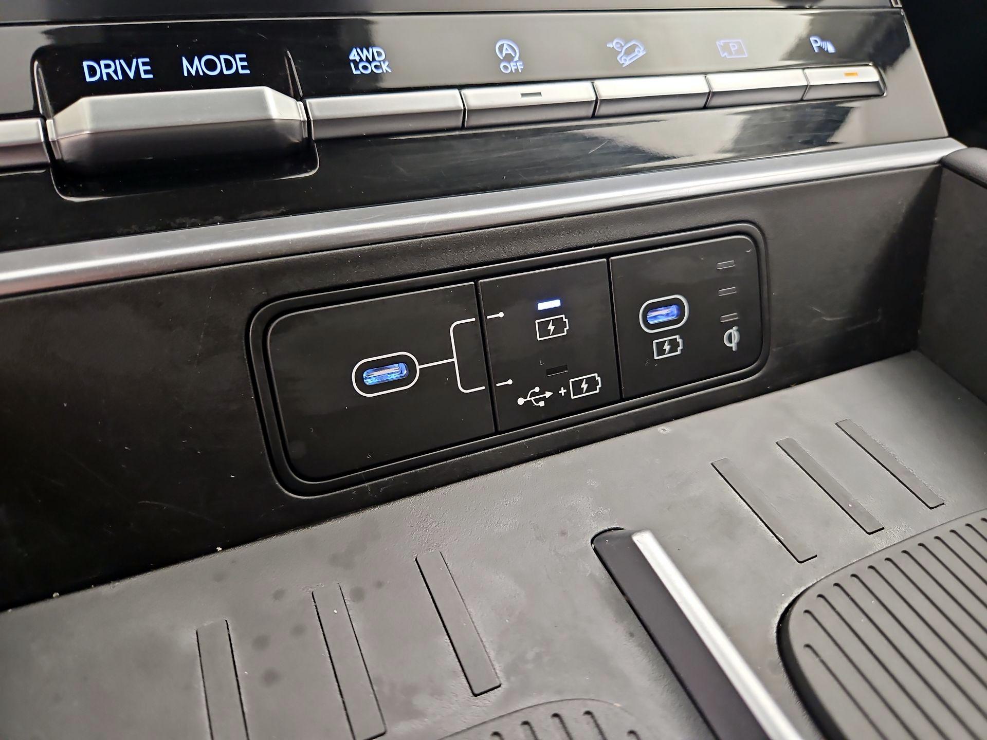 Thumbnail: 2024 Hyundai Santa Fe - 18