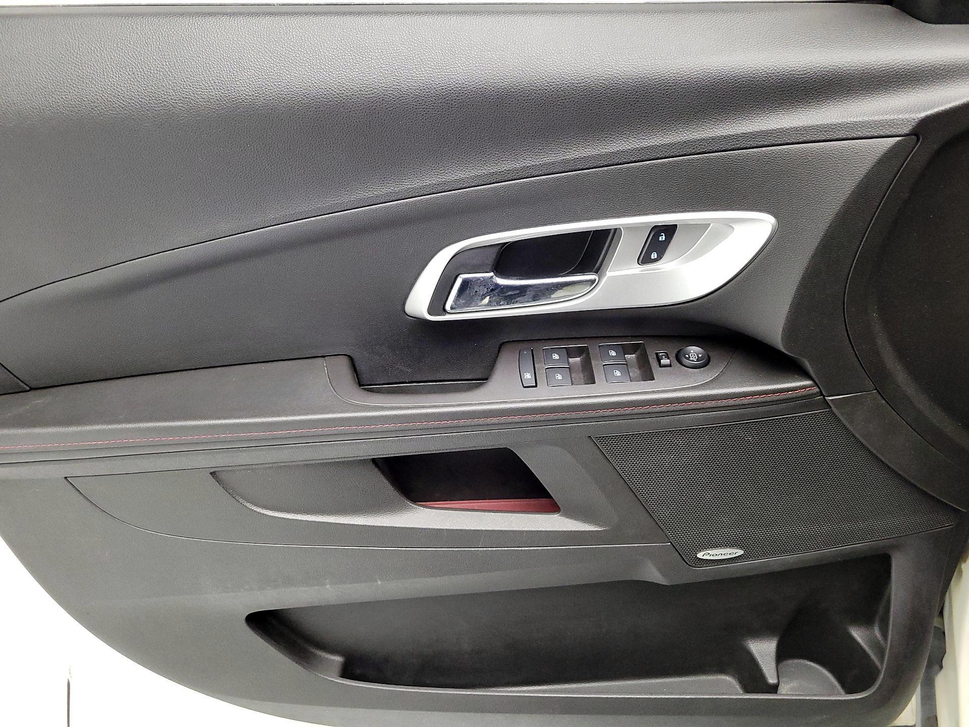 Thumbnail: 2014 Chevrolet Equinox - 12